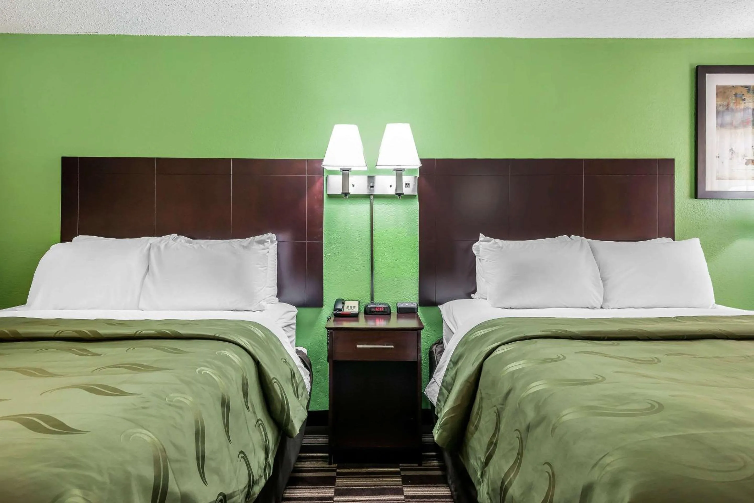 Bedroom, Bed in Quality Inn Fort Pierce I-95