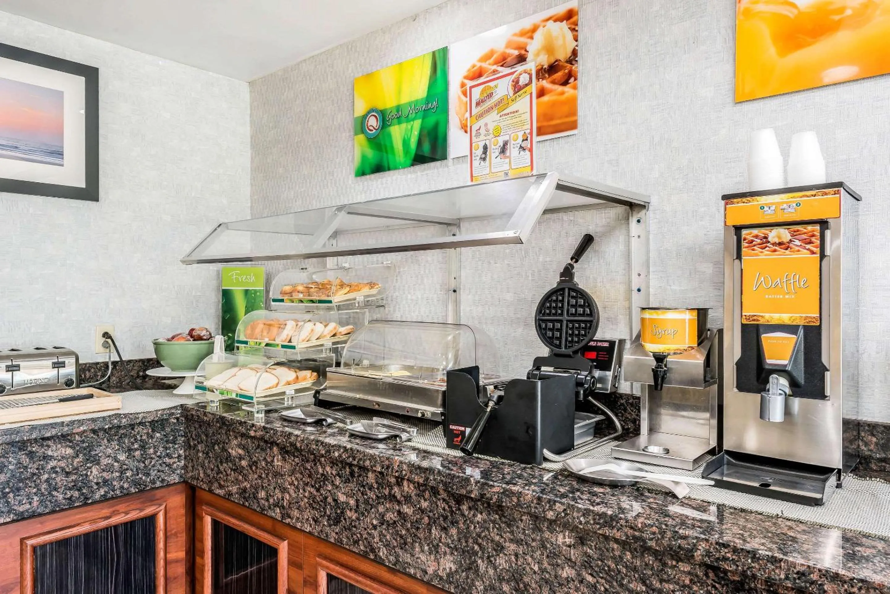 Breakfast in Quality Inn Fort Pierce I-95