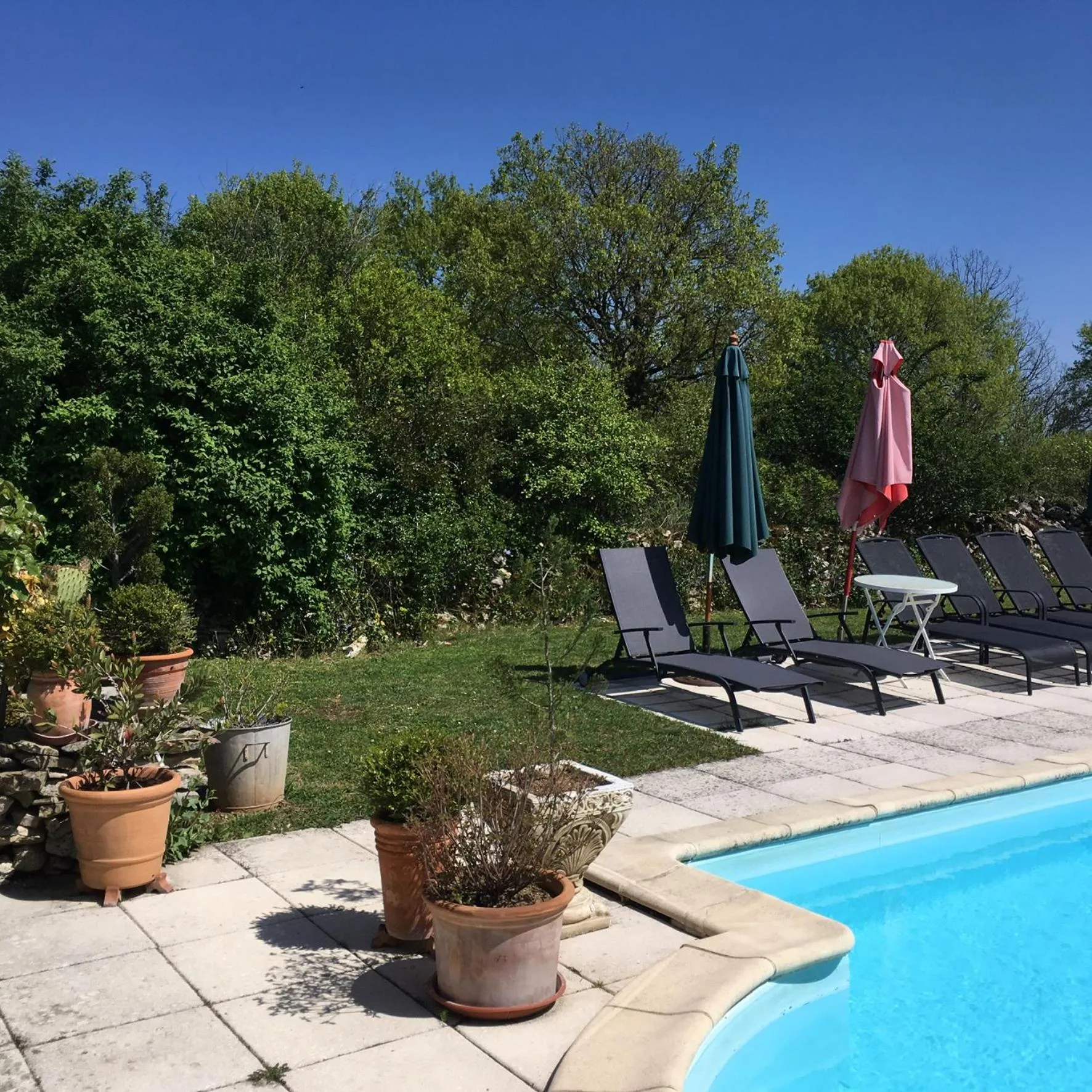 Patio in Pérard Chambres D’Hotes