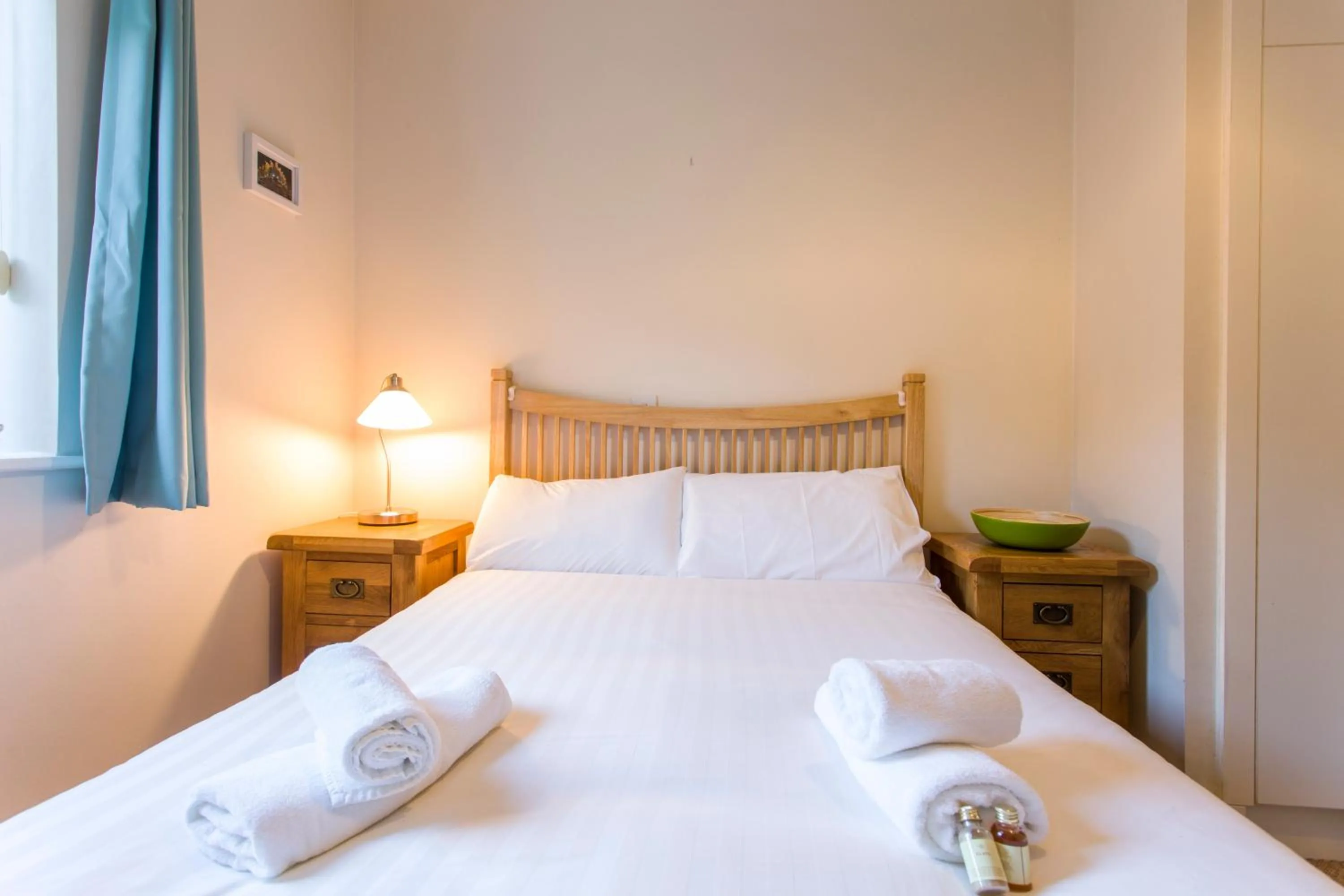 Bedroom, Bed in The Artane Self Catering