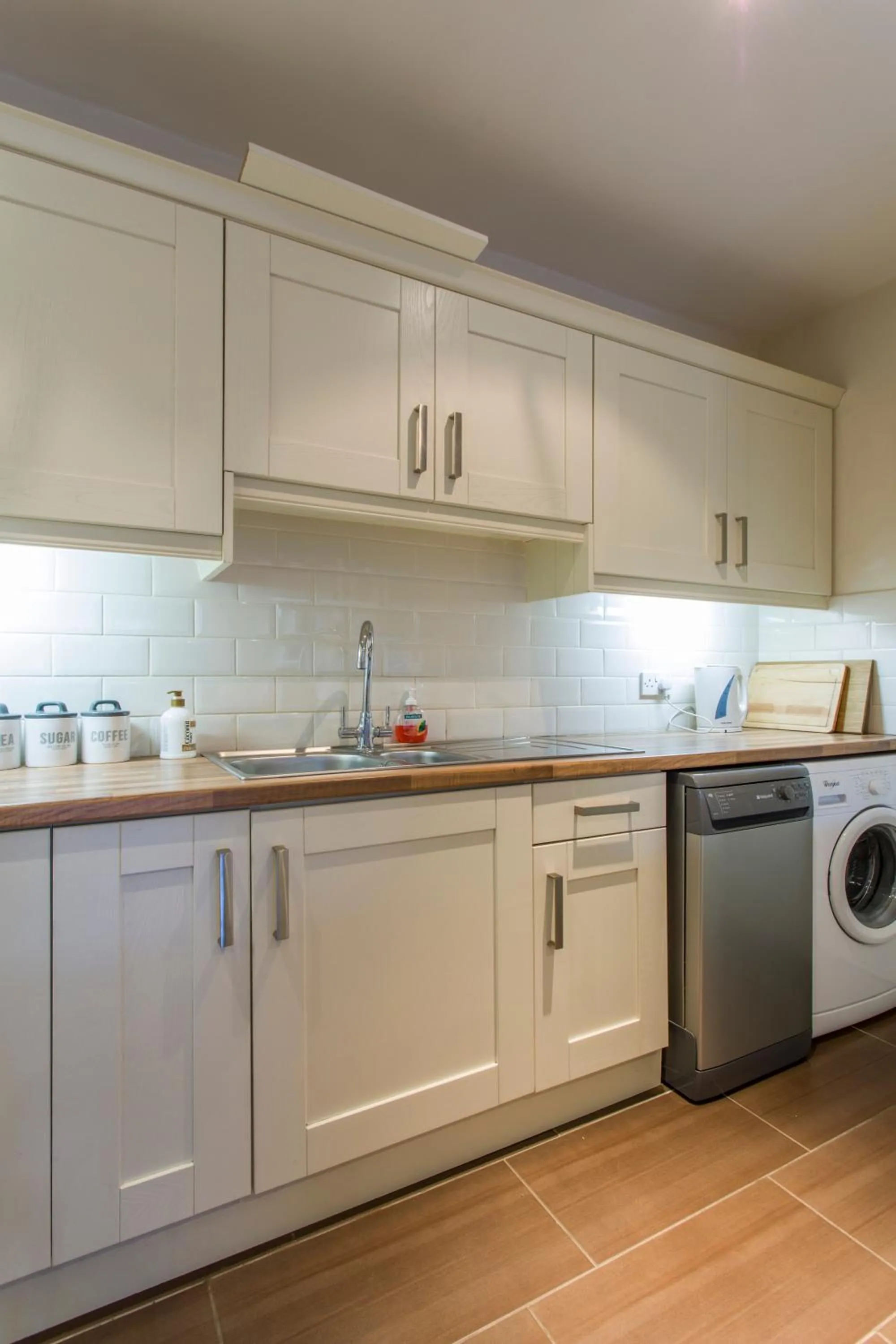 Kitchen or kitchenette in The Artane Self Catering