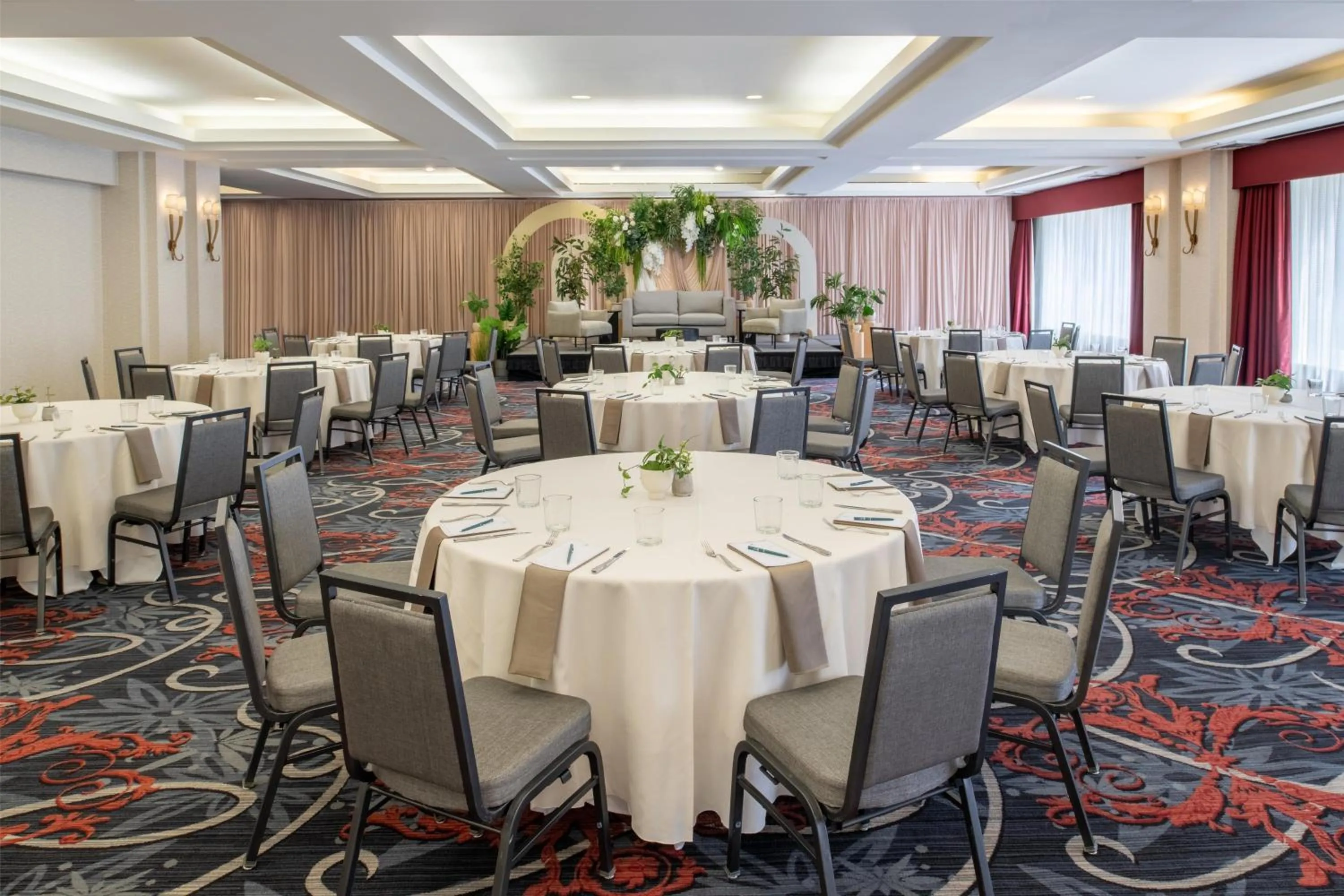 Meeting/conference room in Embassy Suites by Hilton Portland Downtown