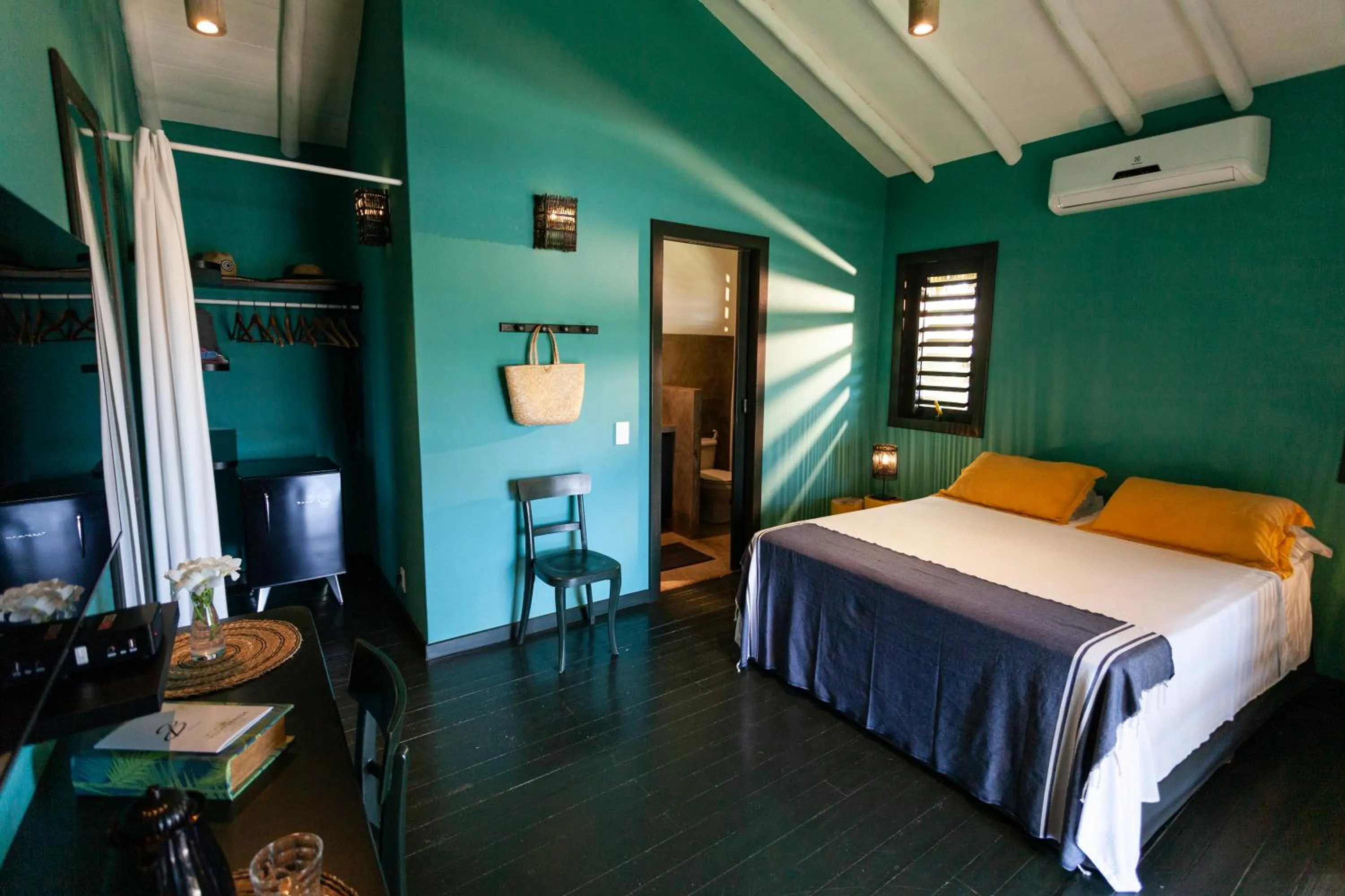 Photo of the whole room, Bed in Hotel VilaVeraTheresa