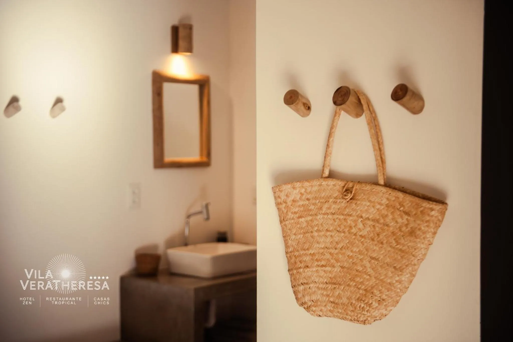 Budget Double Room in Hotel VilaVeraTheresa