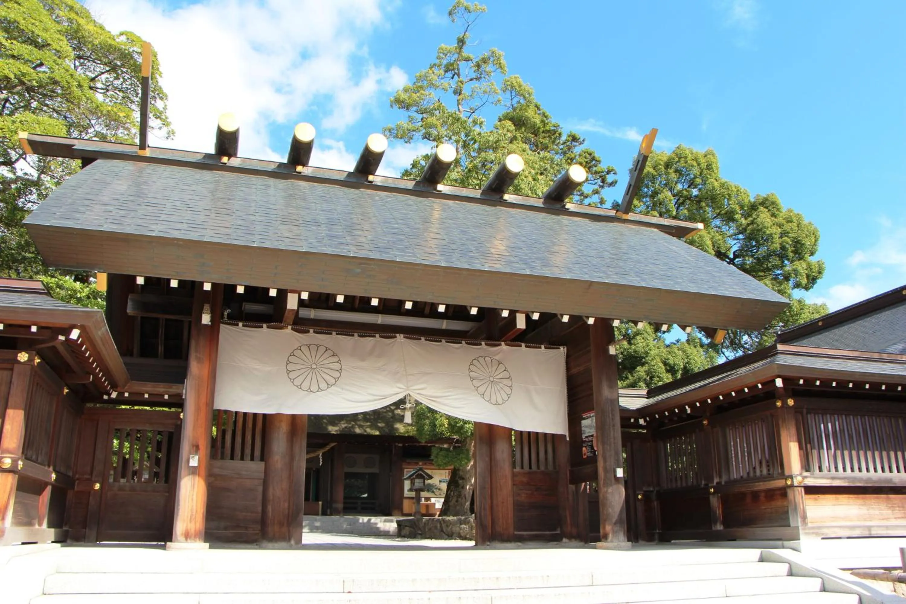 Nearby landmark in Monjusou