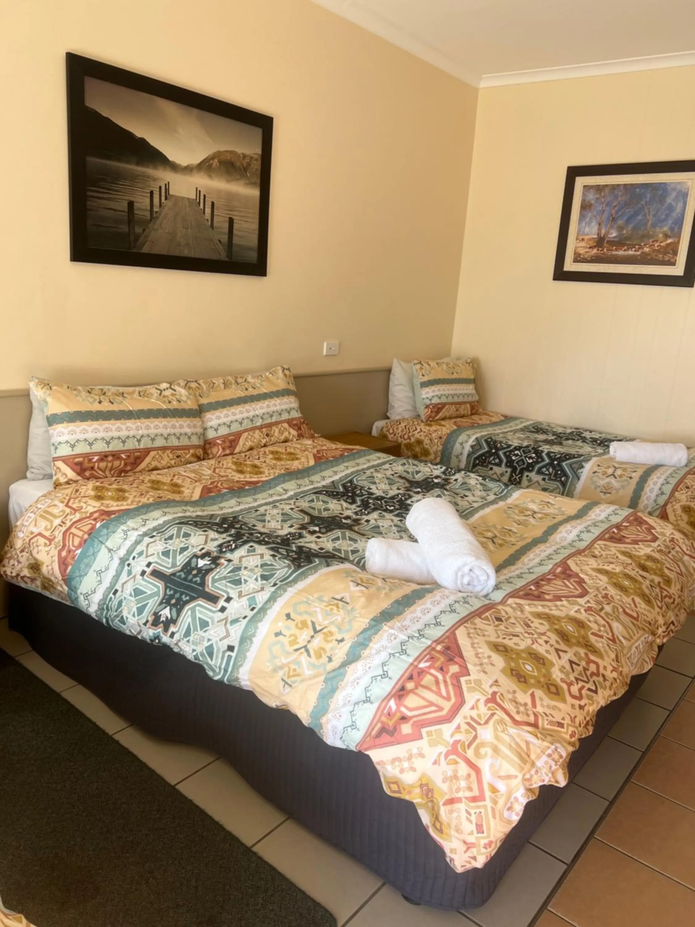 Bed in Woodmans Hill Motel