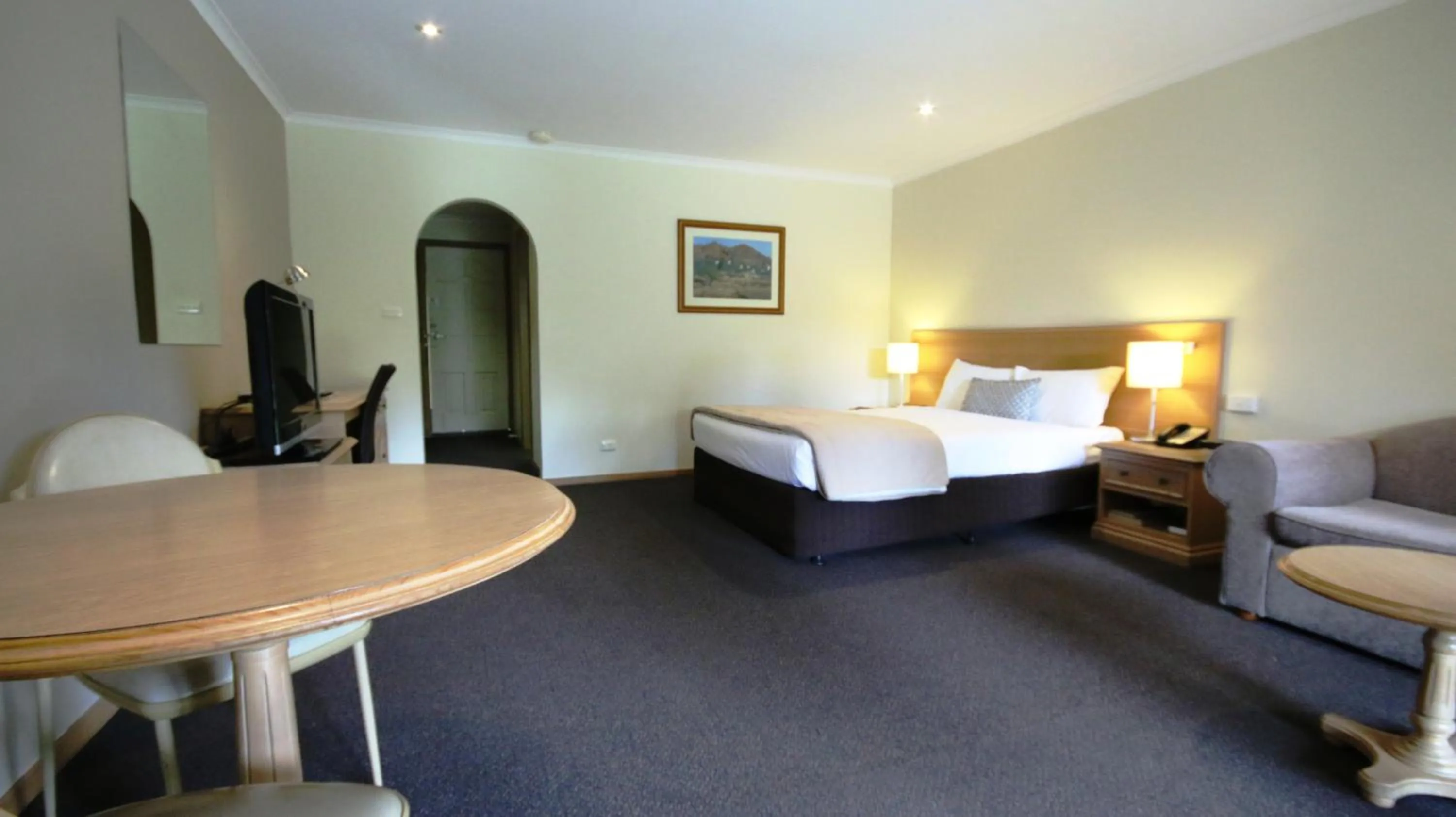 Photo of the whole room, Bed in Bell Tower Inn
