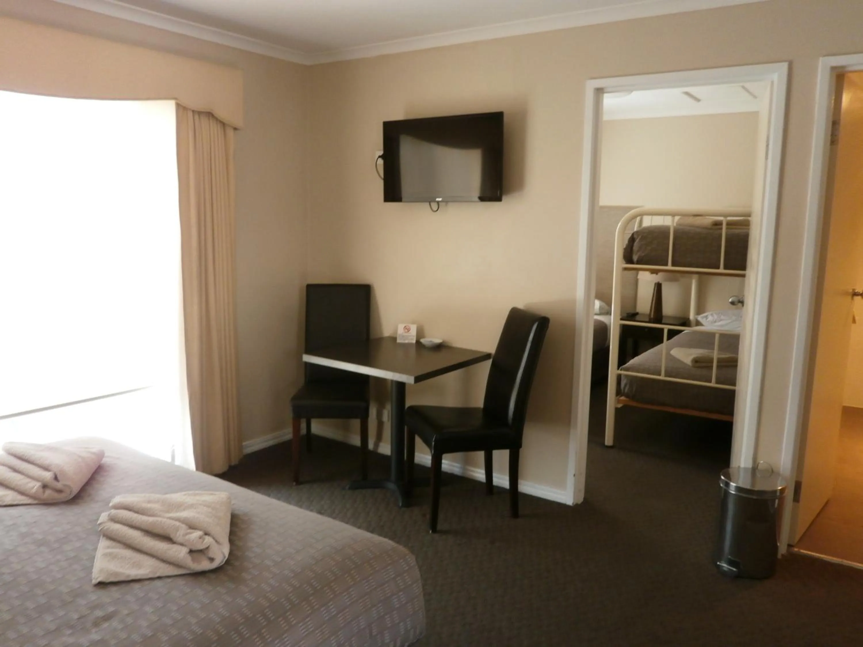 Day, Bed in Ballarat Central City Motor Inn