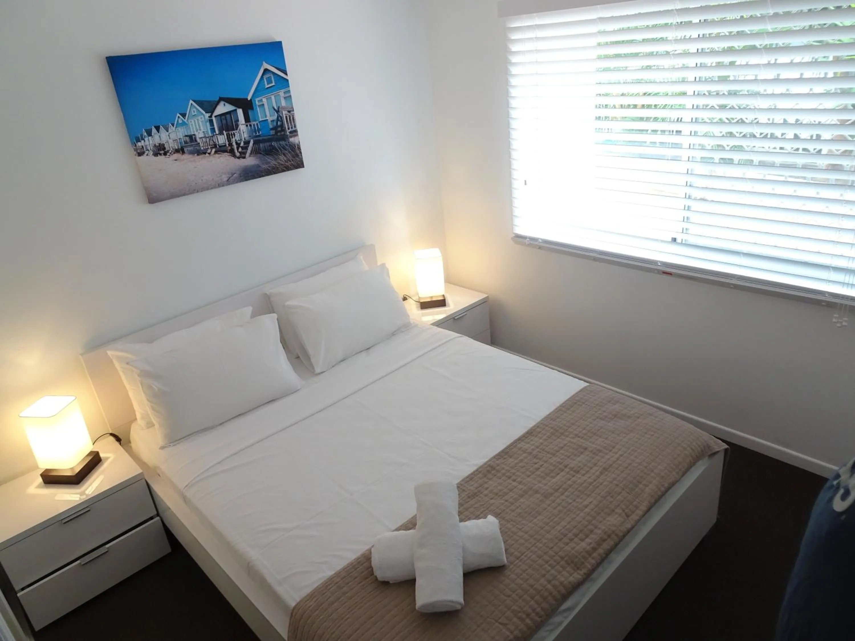 Day, Bed in Costa D'Ora Holiday Apartments