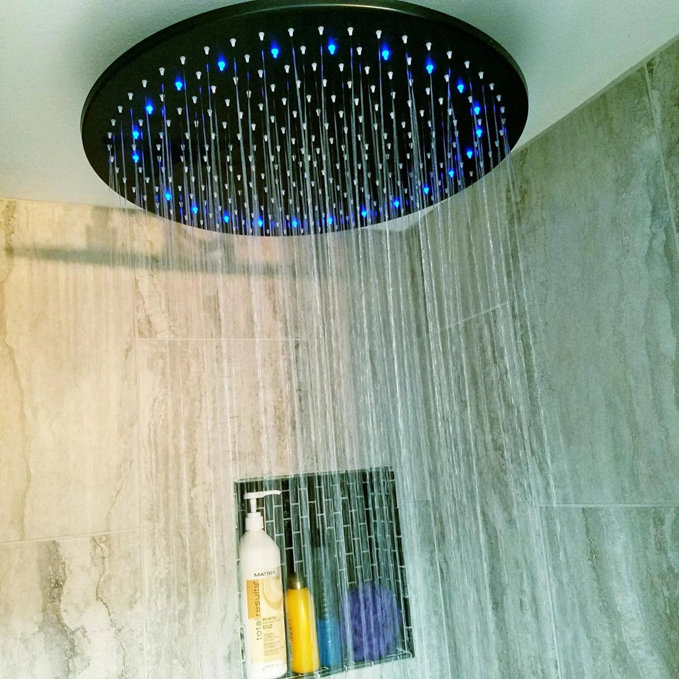 Shower in Hampton House