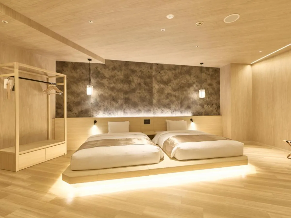 Bed in One Station Hotel Kumamoto -DLIGHT LIFE & HOTELS-