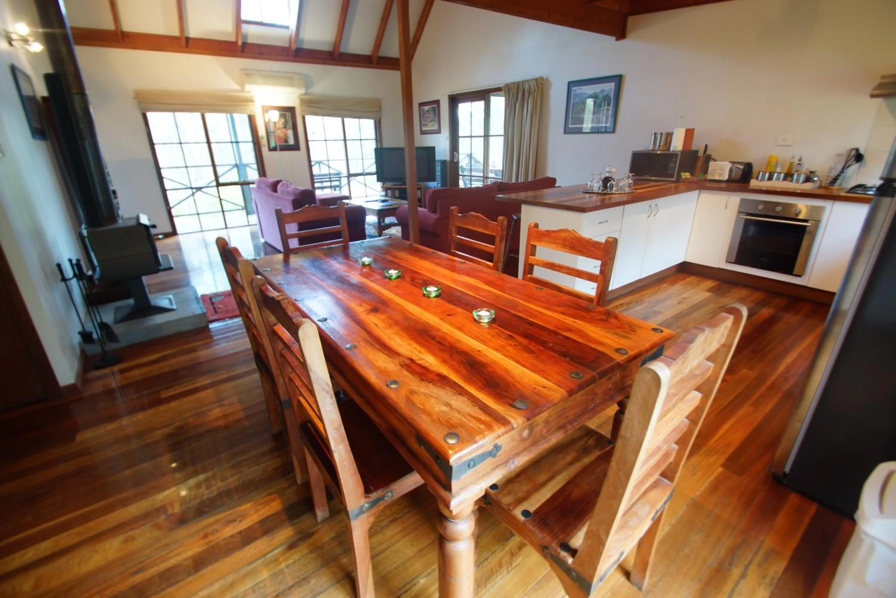 Kitchen or kitchenette in Manzanilla Ridge