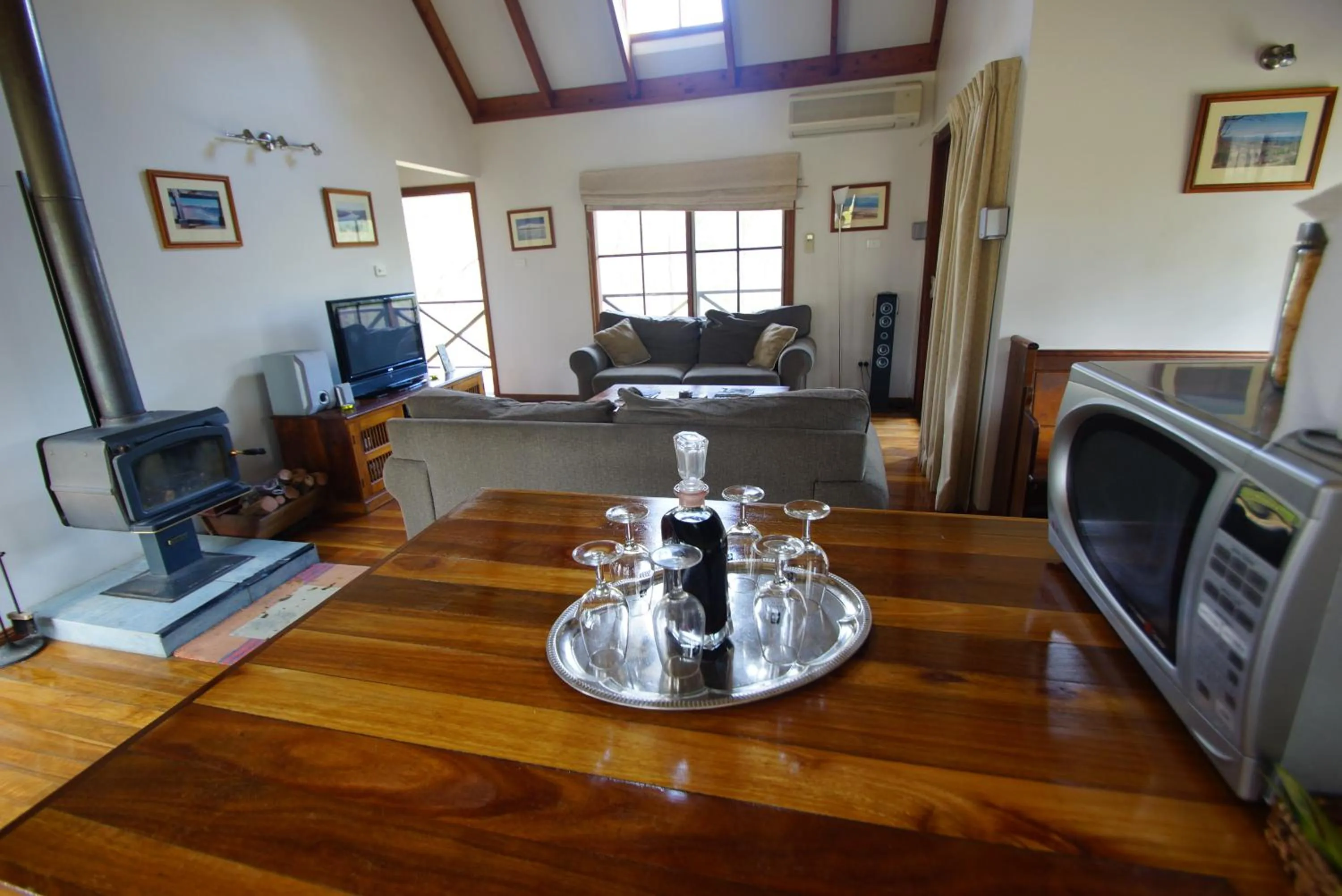 Kitchen or kitchenette in Manzanilla Ridge