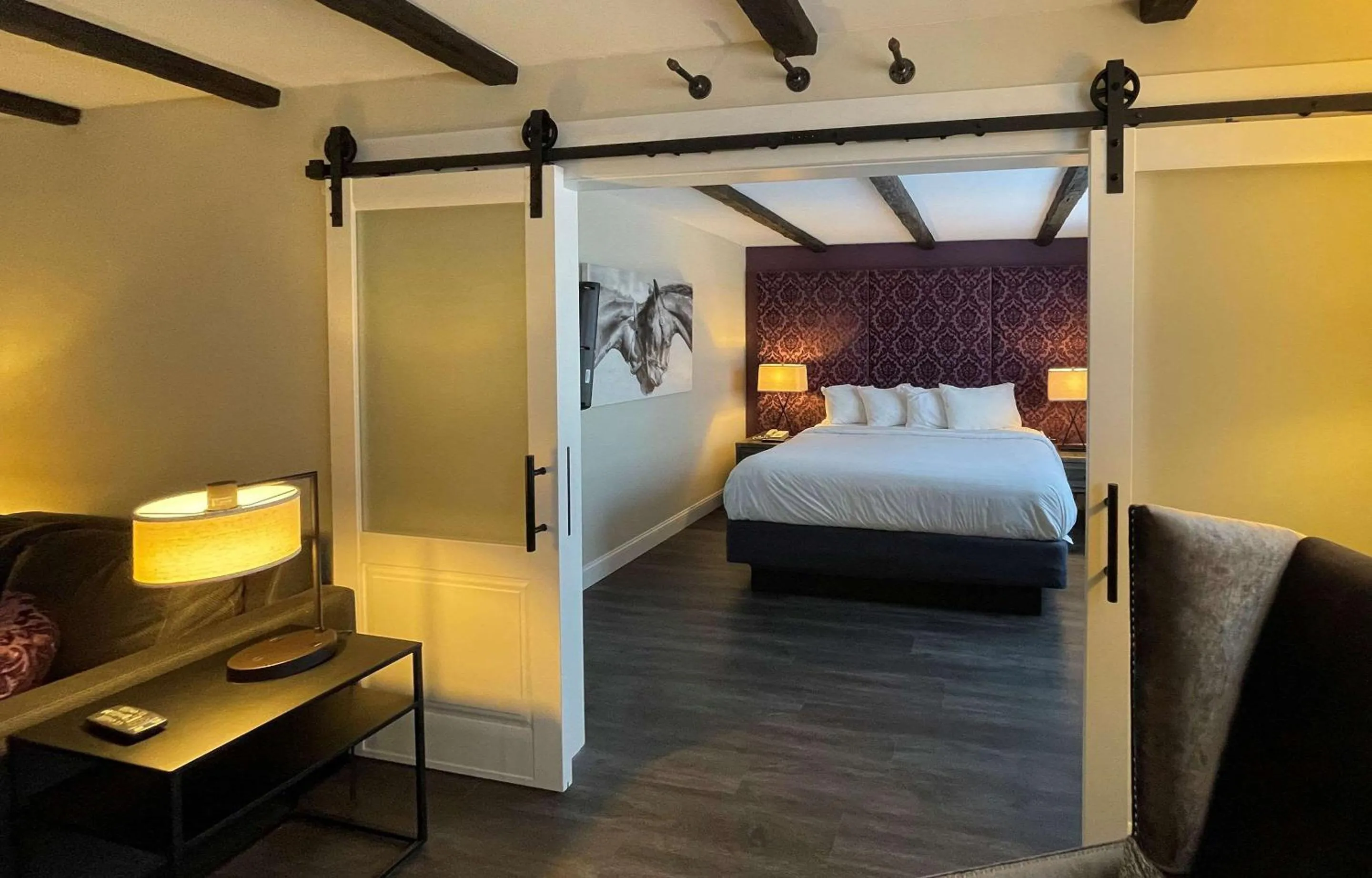 Bedroom, Bed in The Century House, an Ascend Collection Hotel