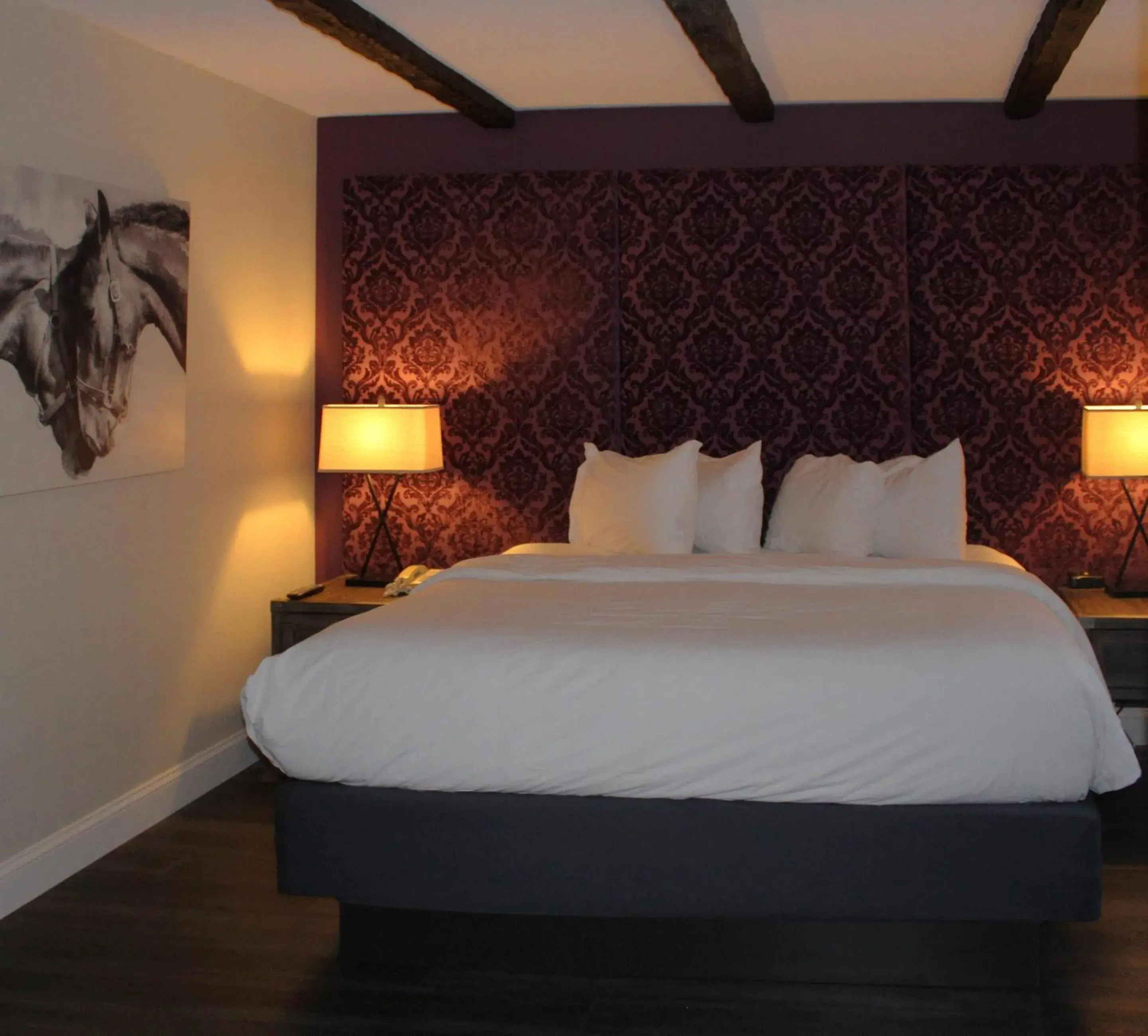 Business King Room - Non-Smoking in The Century House, an Ascend Collection Hotel Business King Room - Non-Smoking in The Century House, an Ascend Collection Hotel