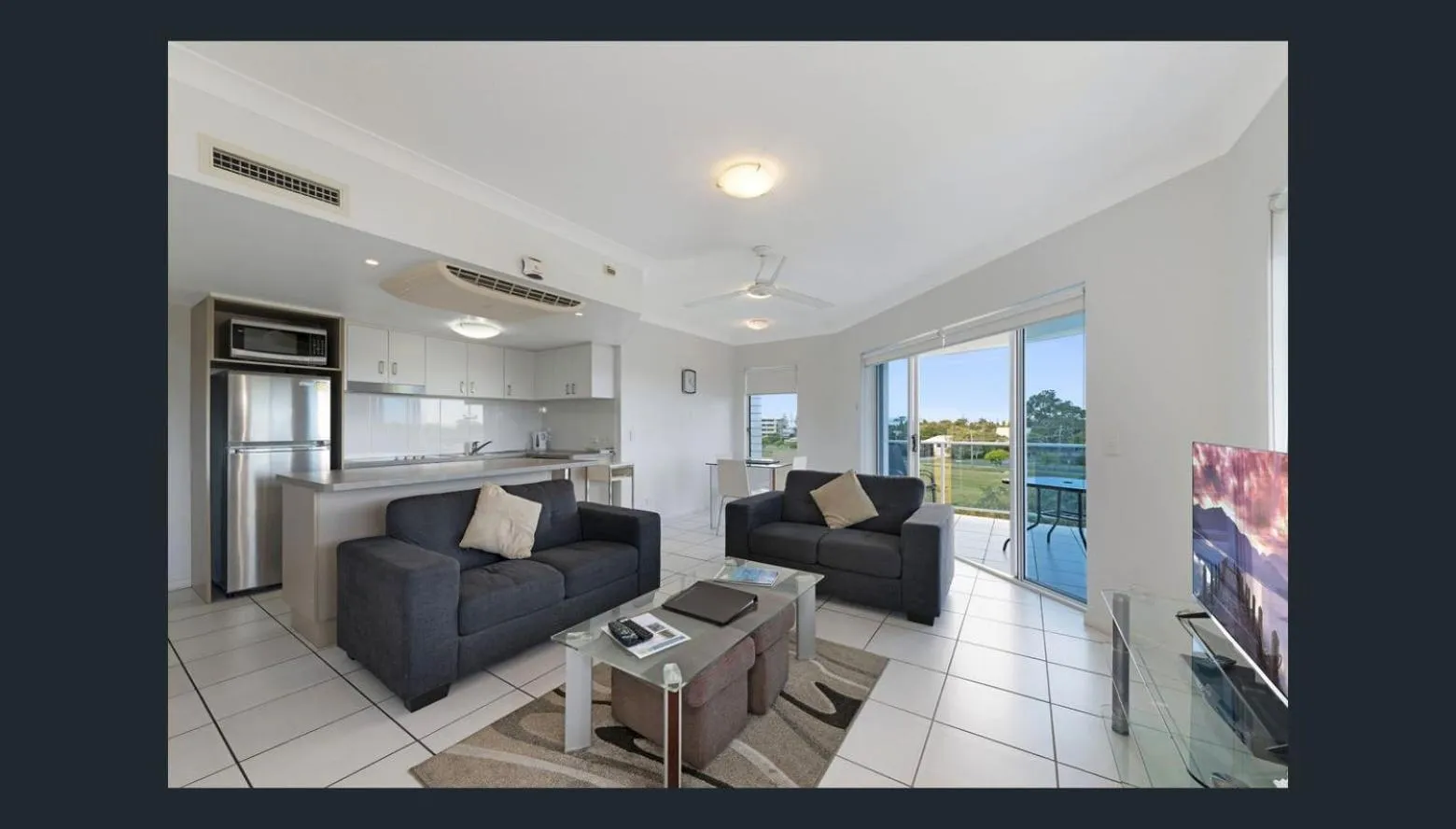 Living room in Koola Beach Apartments Bargara