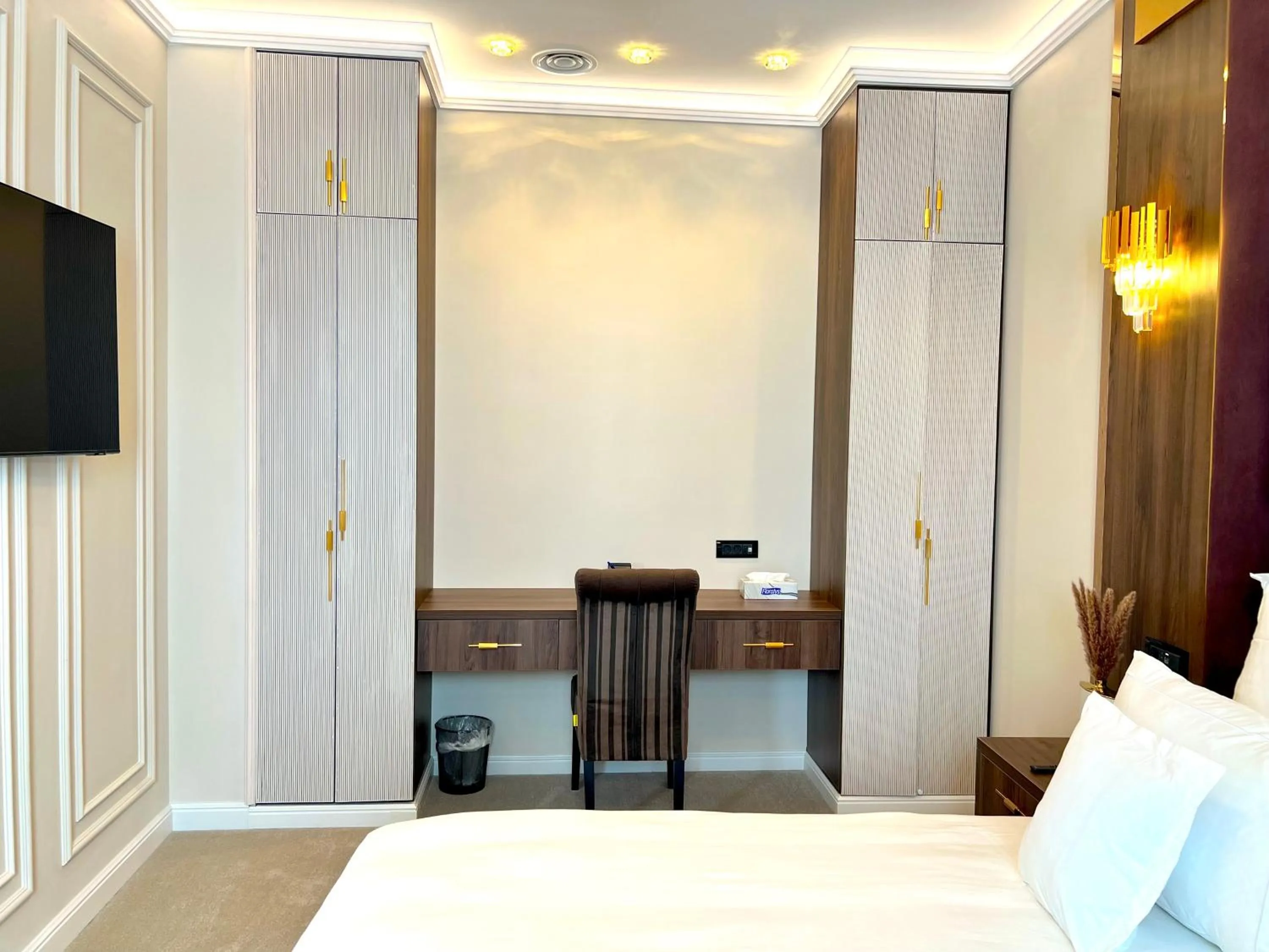 Bed in Hotel 5 Continents