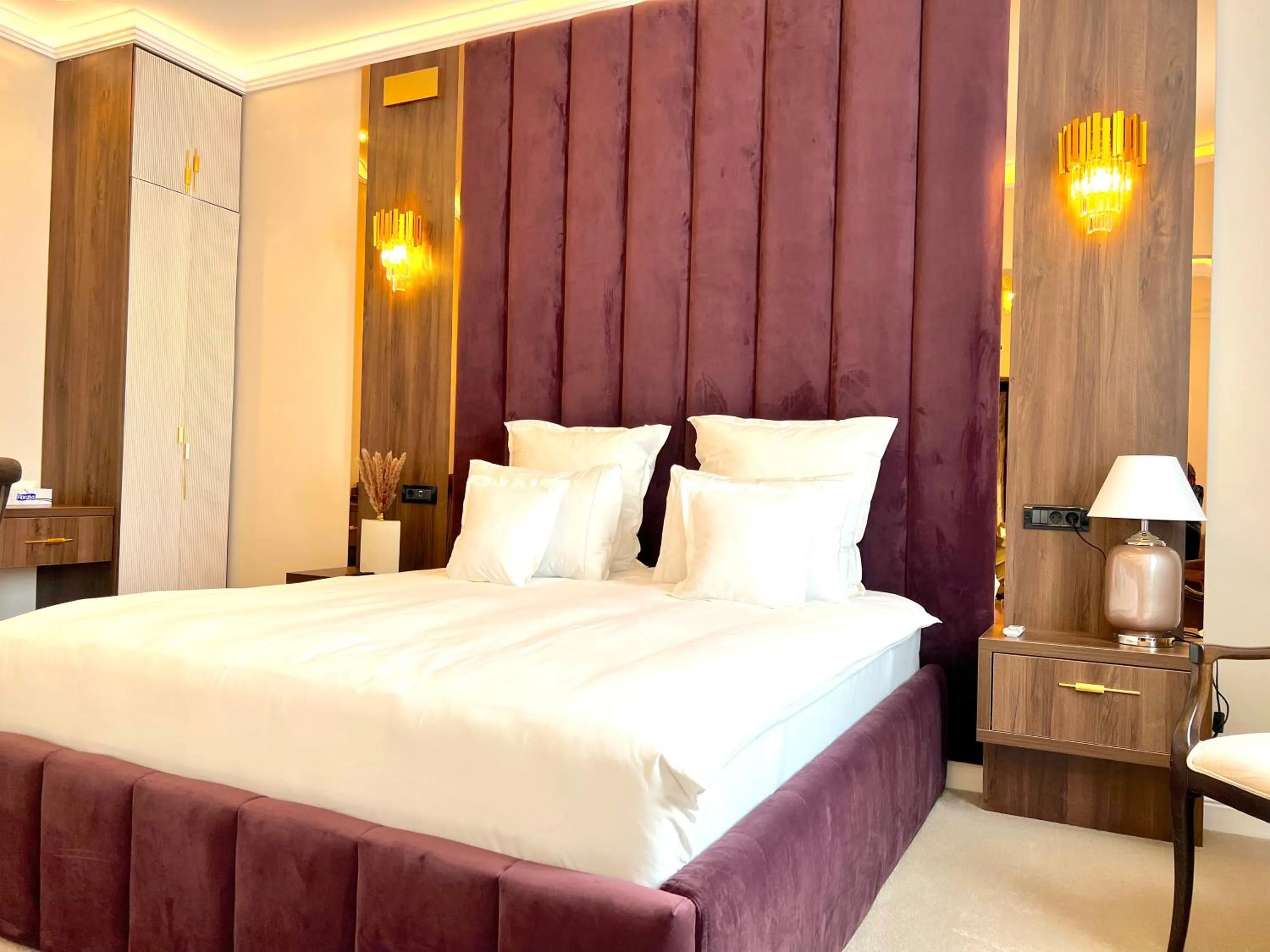 Bed in Hotel 5 Continents