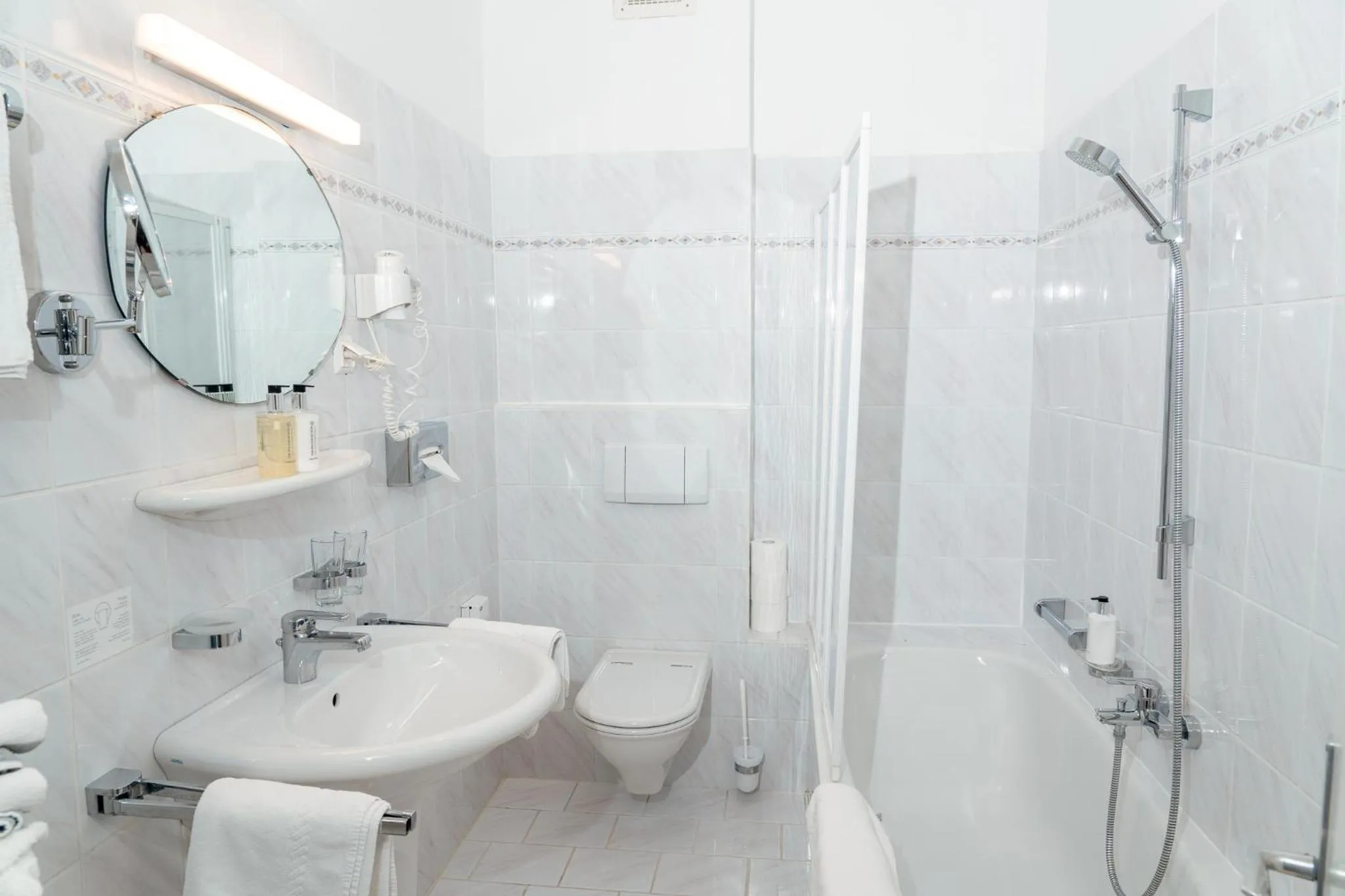 Inselhotel Faakersee