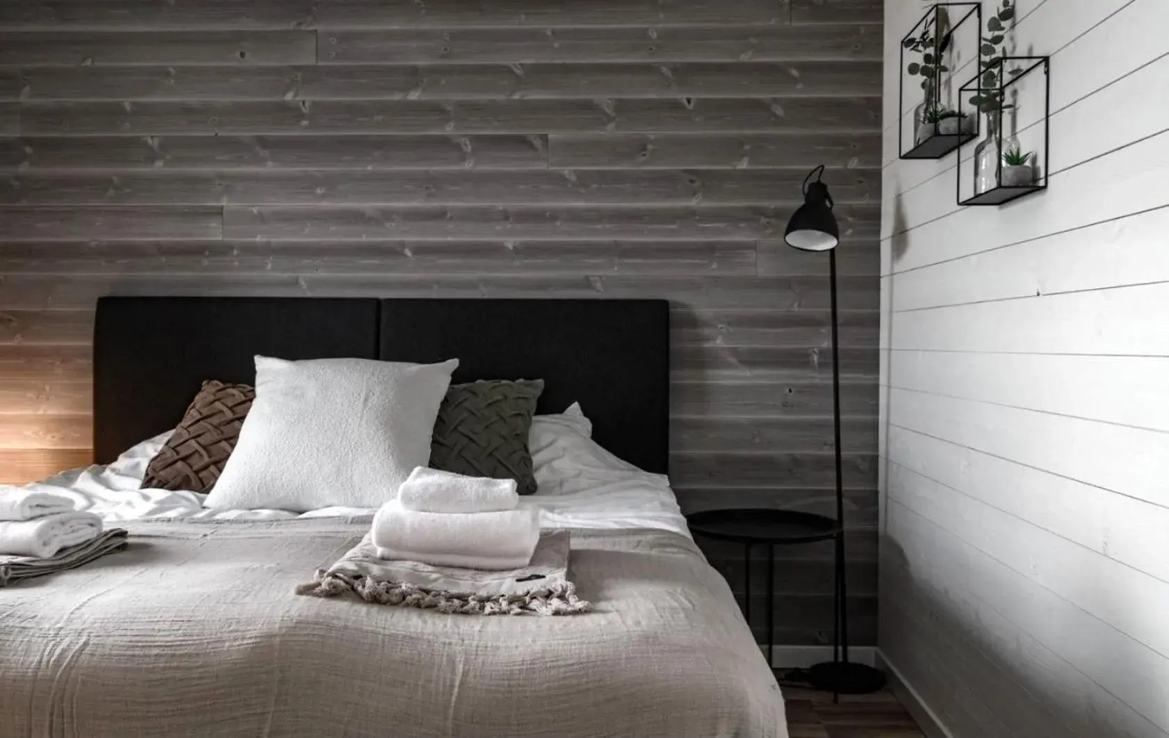 Triple Room with Private Bathroom in Brinkeboda Wärdshus Triple Room with Private Bathroom in Brinkeboda Wärdshus