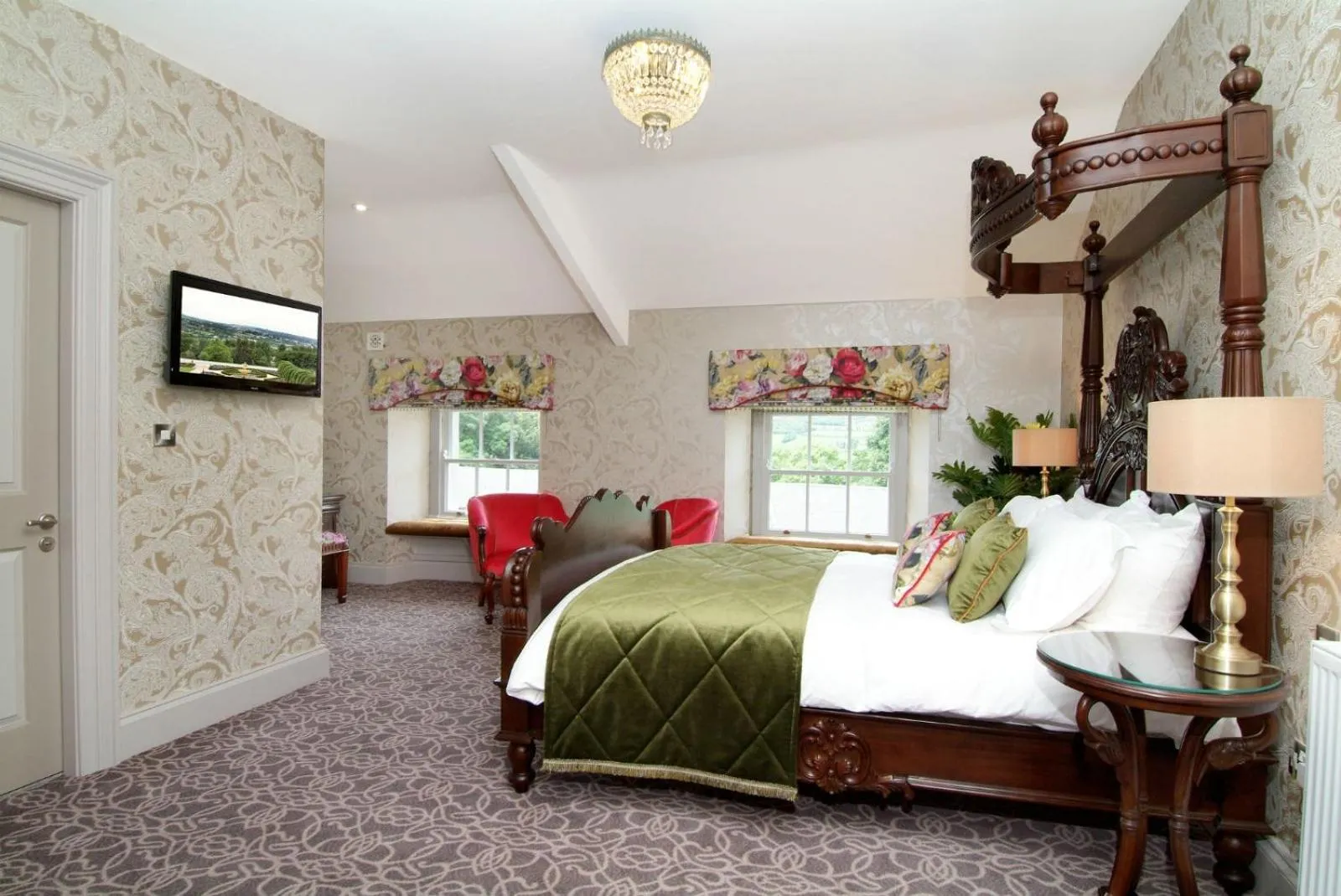 Photo of the whole room, Bed in Rockhill House