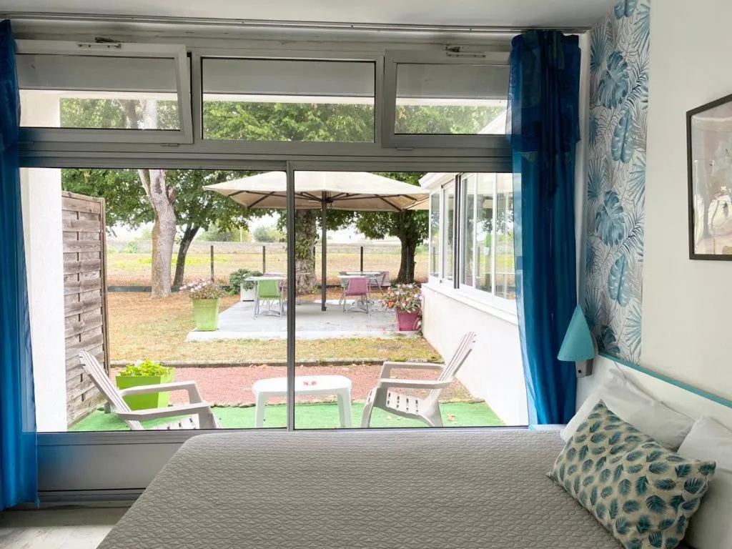 Bed in hotel l'échappée d'oléron