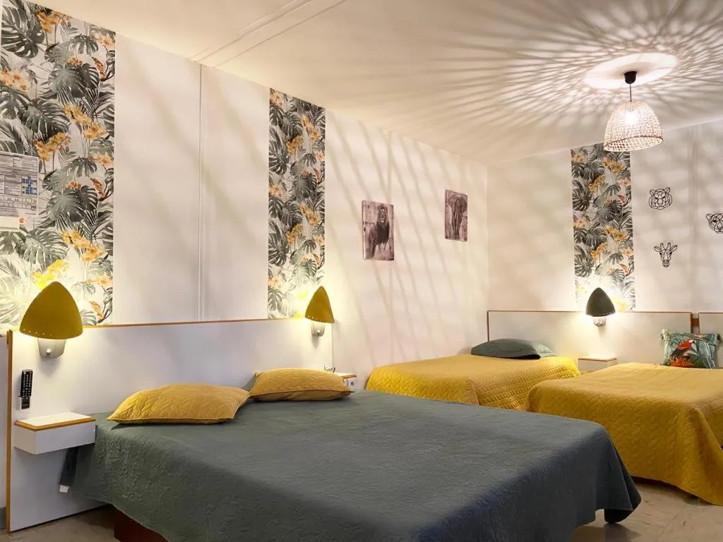 Bed in hotel l'échappée d'oléron