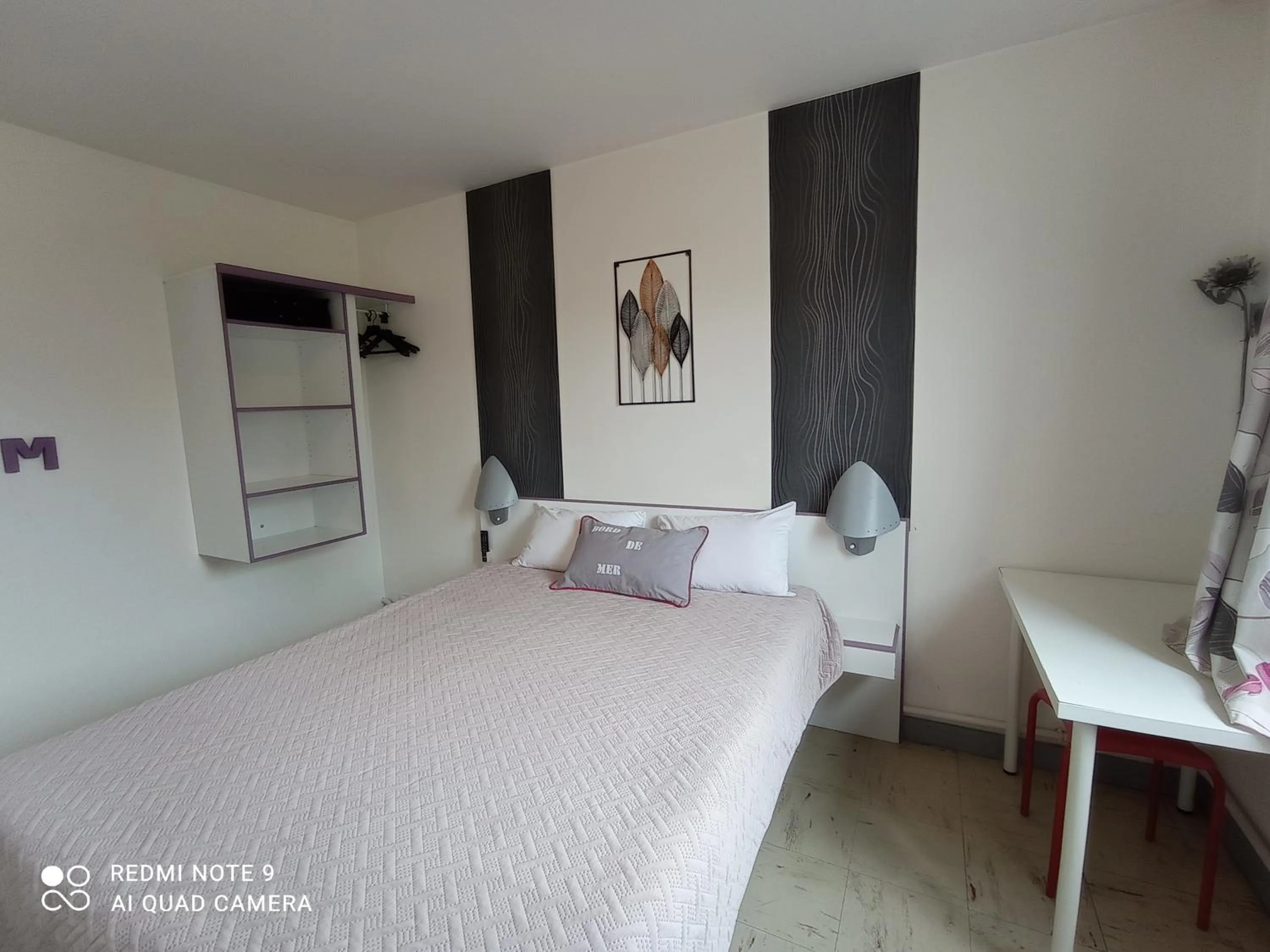 Bed in hotel l'échappée d'oléron