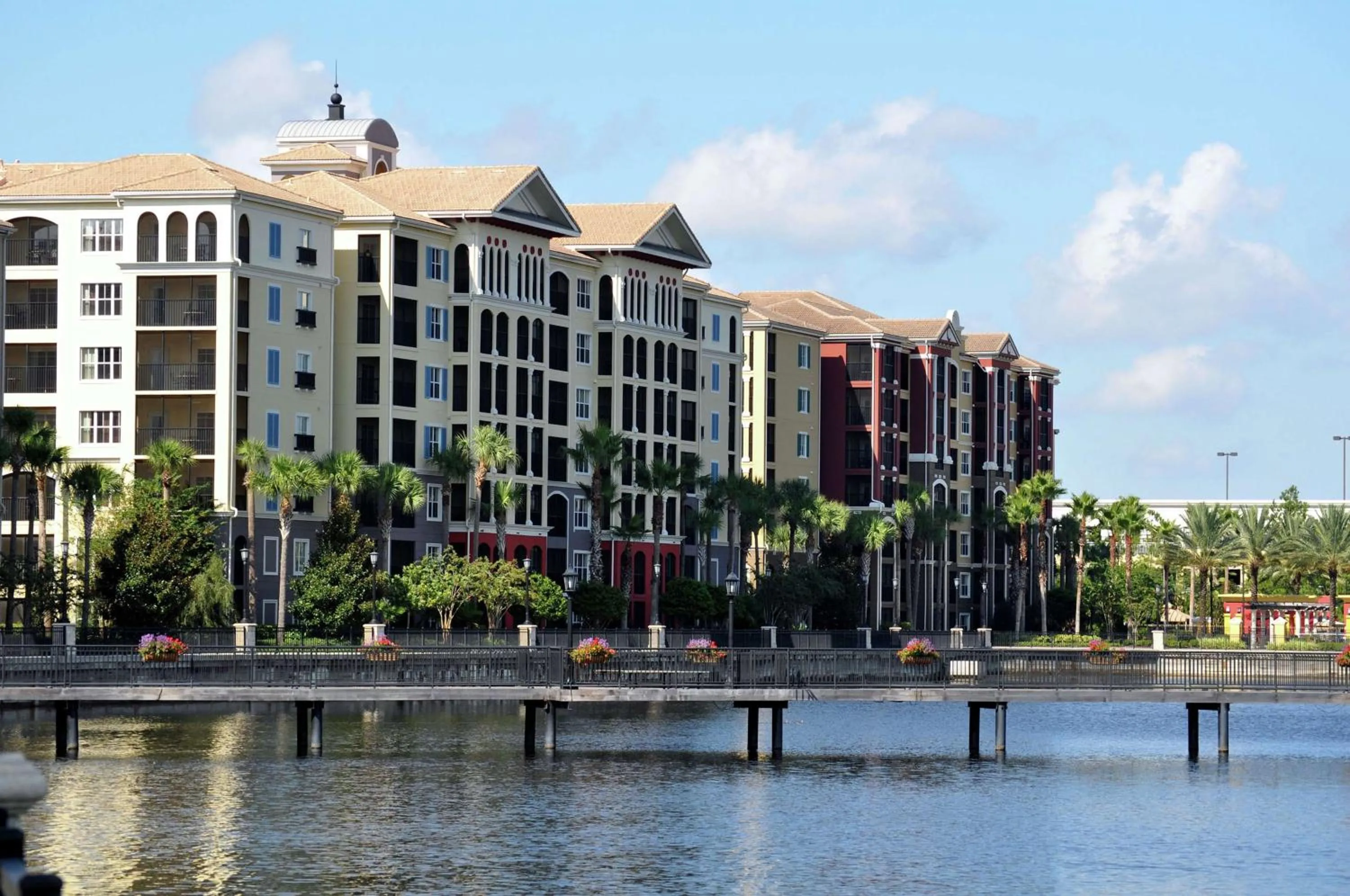 Property building in Hilton Grand Vacations Club Tuscany Village Orlando