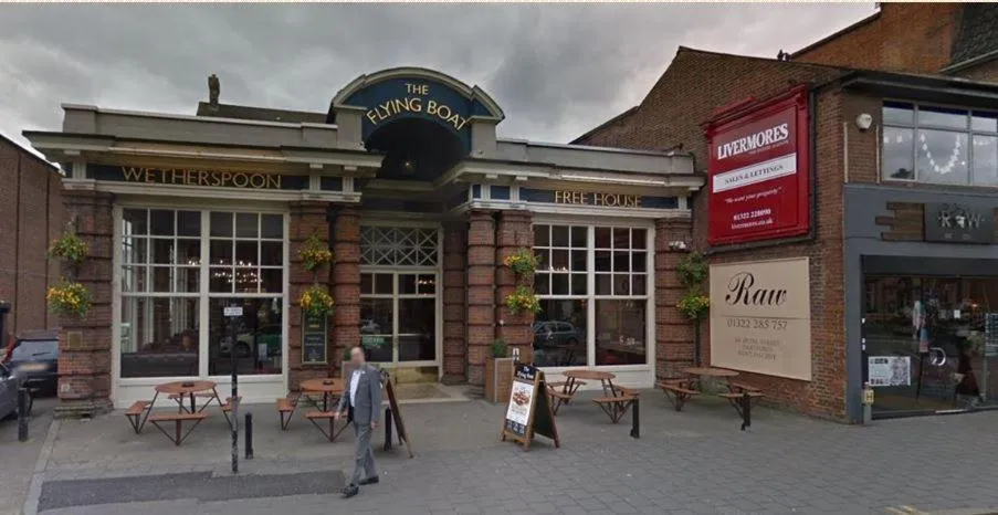 Restaurant/places to eat in 118 Shepherds Lane