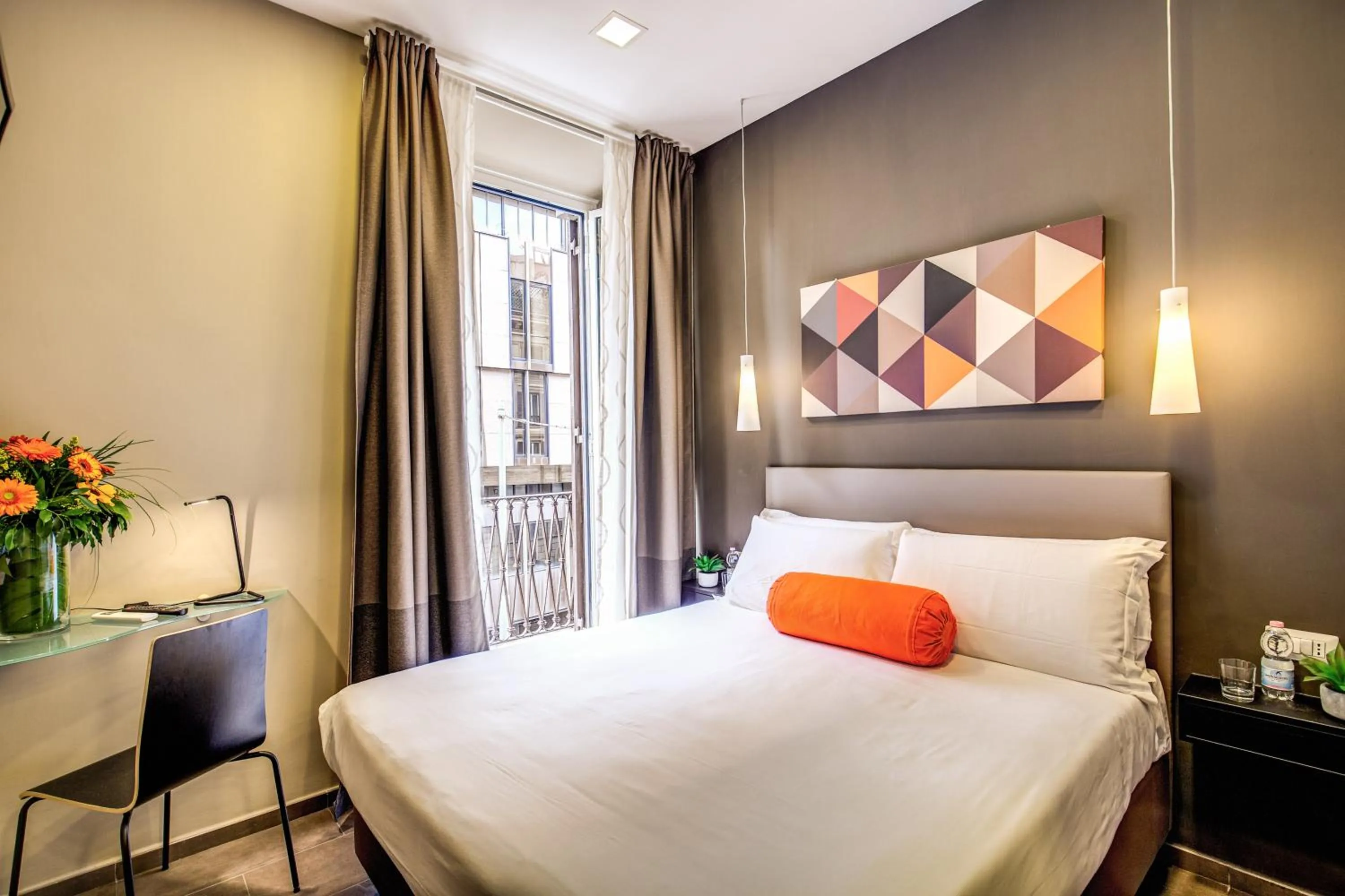 Bed in H501 Luxury Rooms