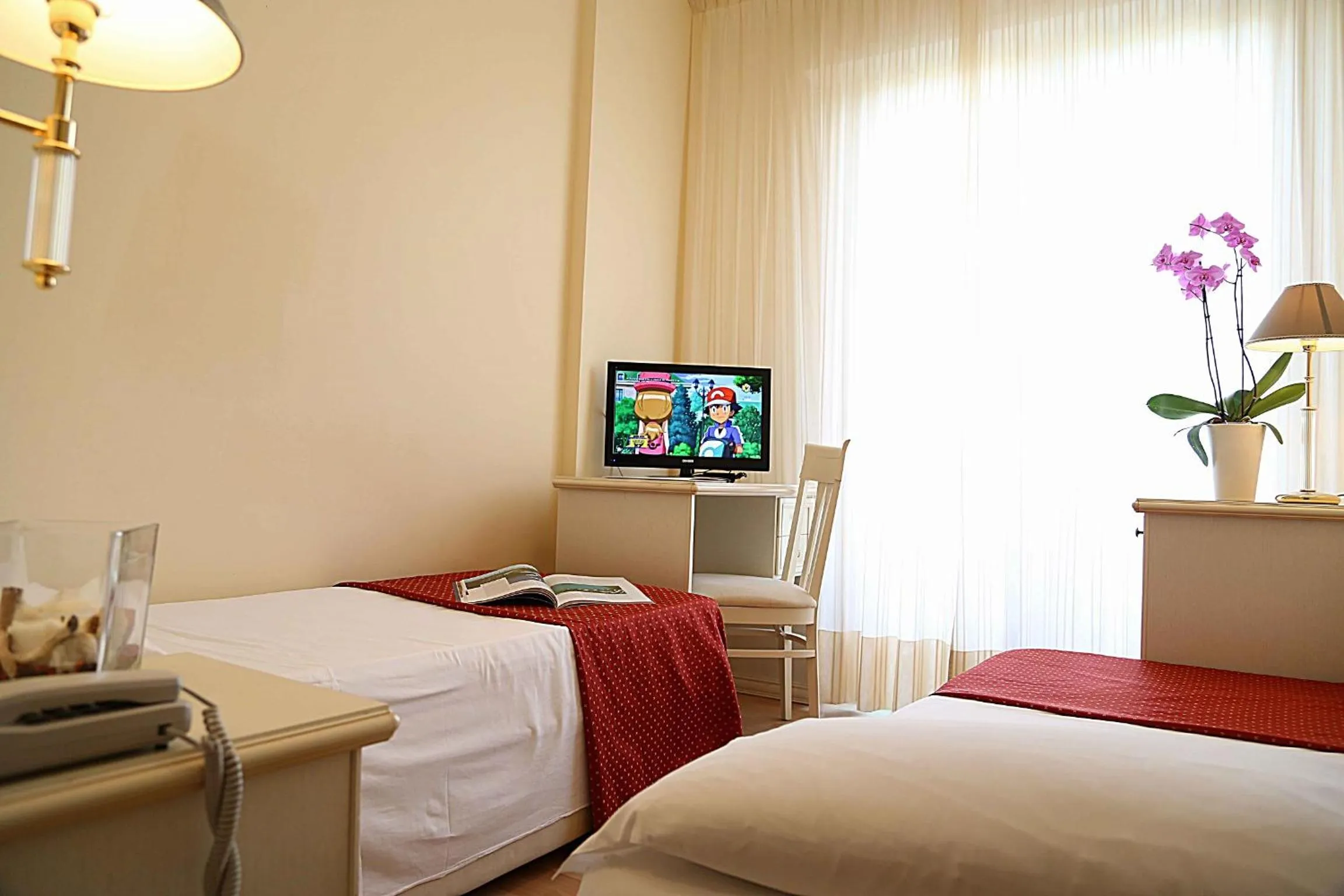 Bed in Hotel Jasminum