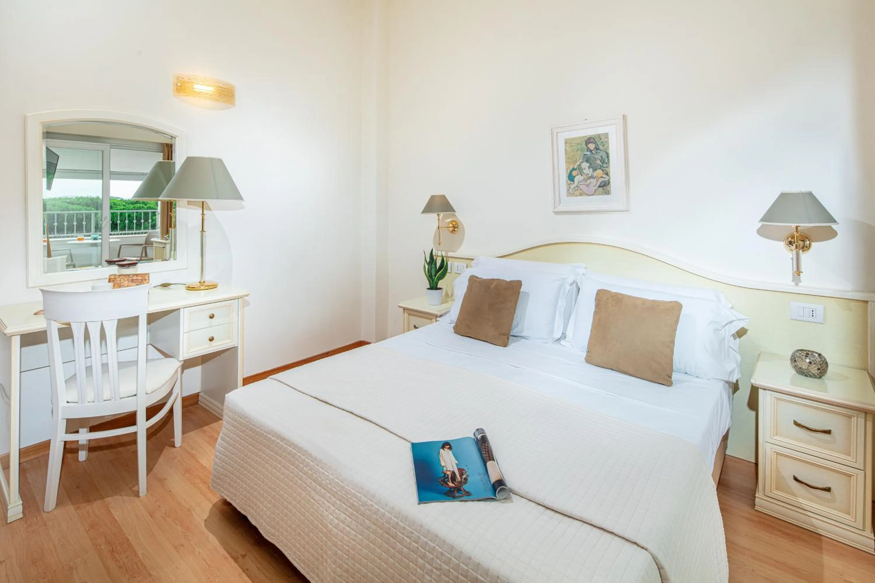 Property building, Bed in Hotel Jasminum