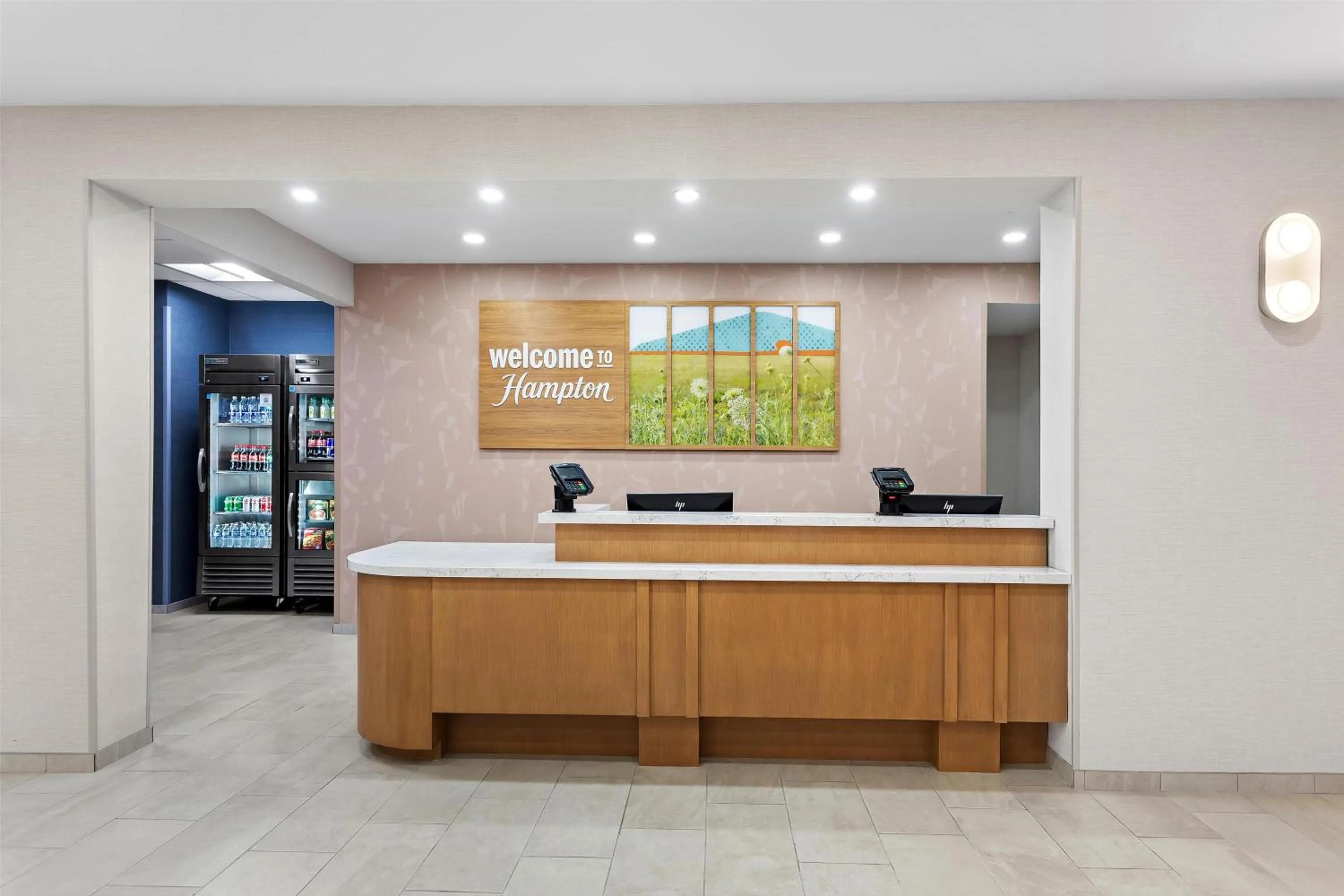 Lobby or reception in Hampton Inn & Suites Bolingbrook
