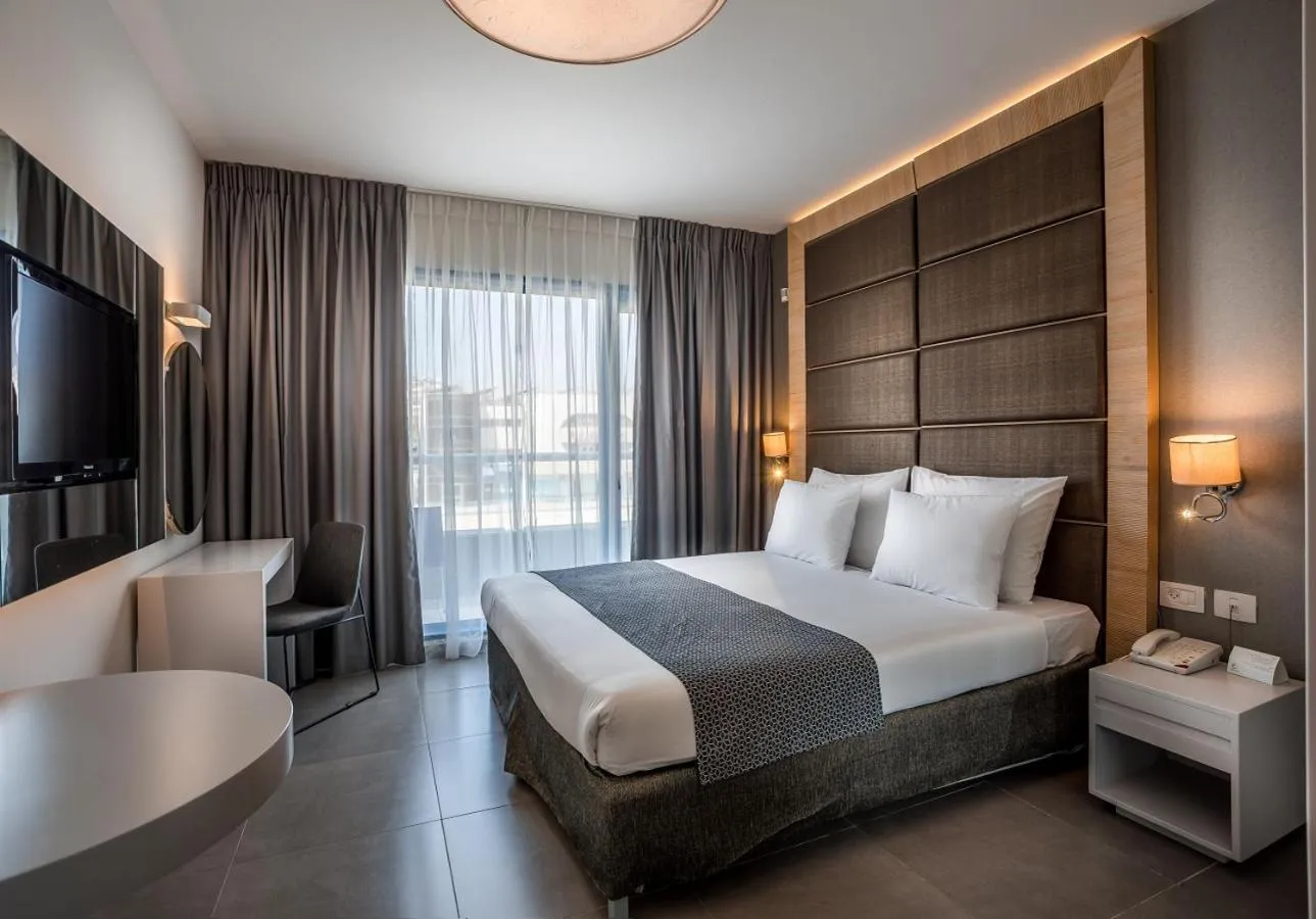 TV and multimedia, Bed in Hotel Astral Nirvana Club- Half Board