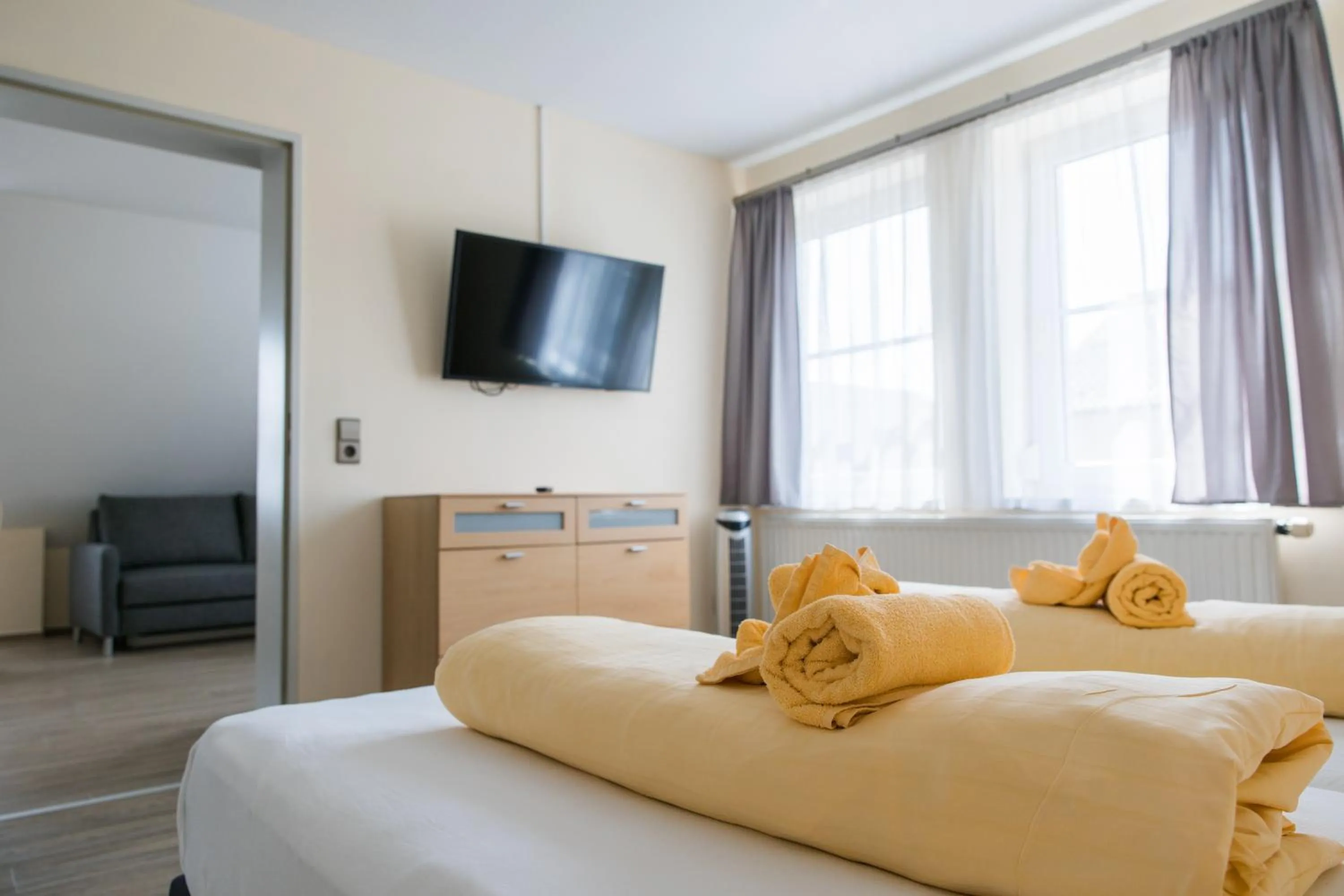 Bed in Hotel & Restaurant Mainaublick