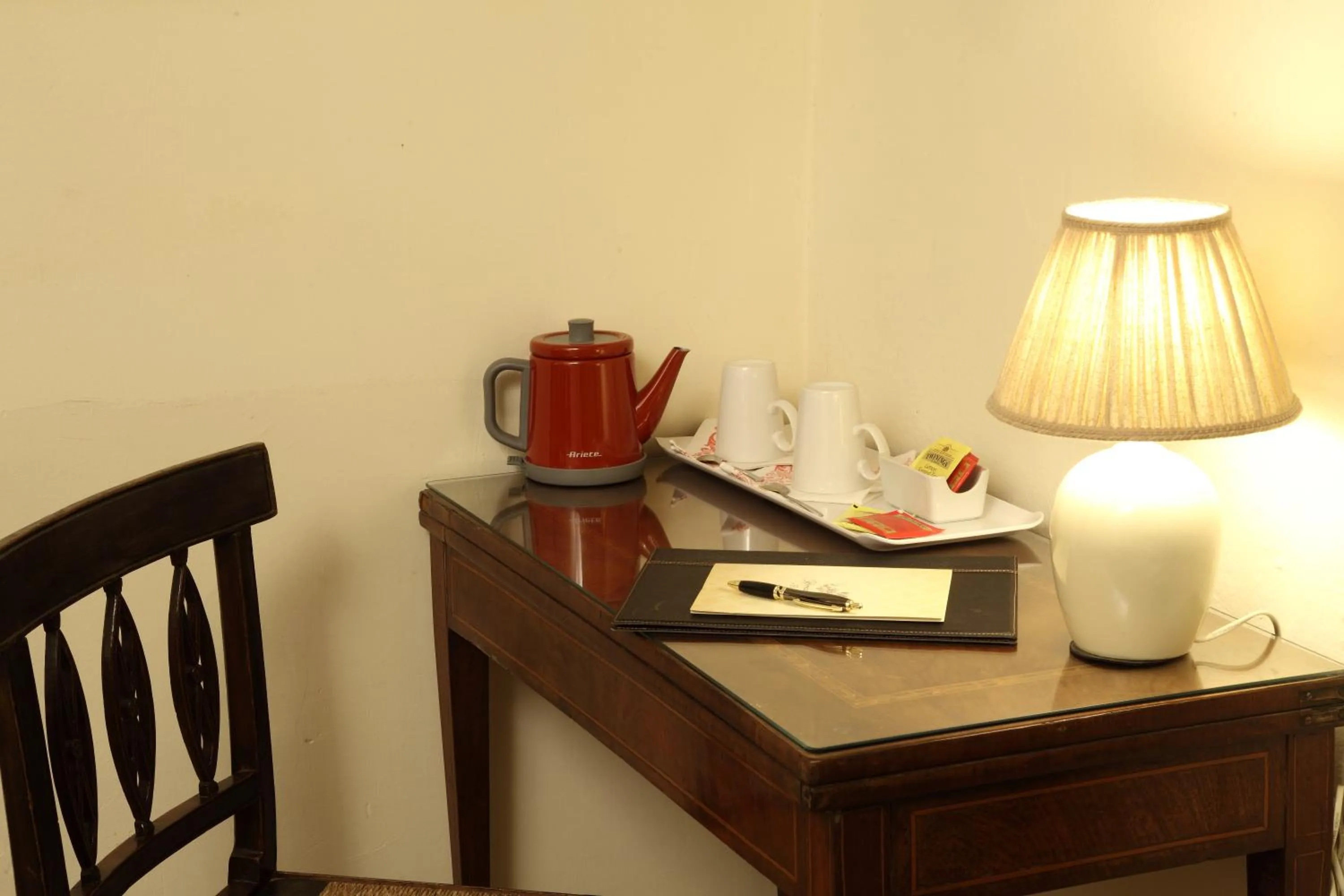 Decorative detail in Rovezzano B&B