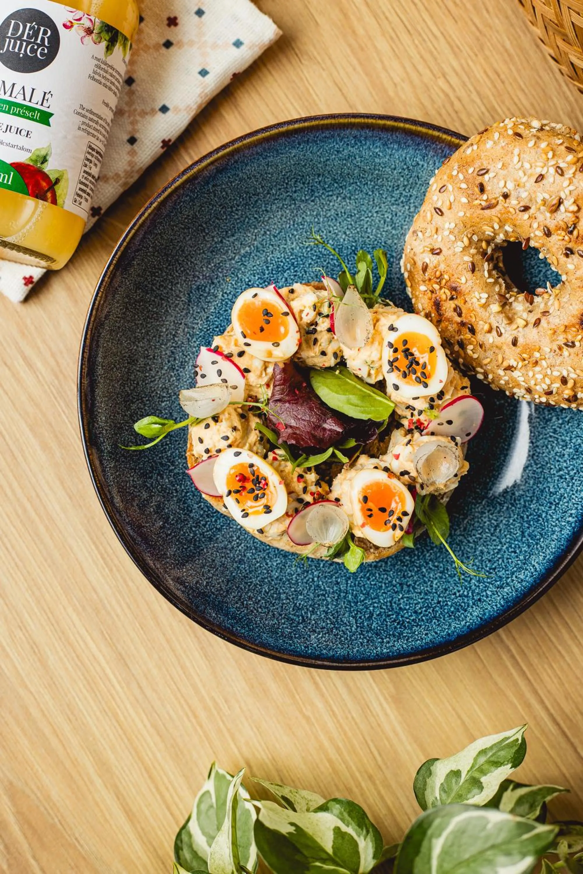 Food and drinks in Florin Apart Hotel