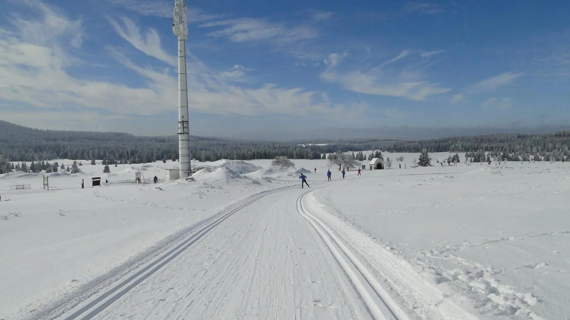 Skiing in Hotel Bozi Dar - Excalibur