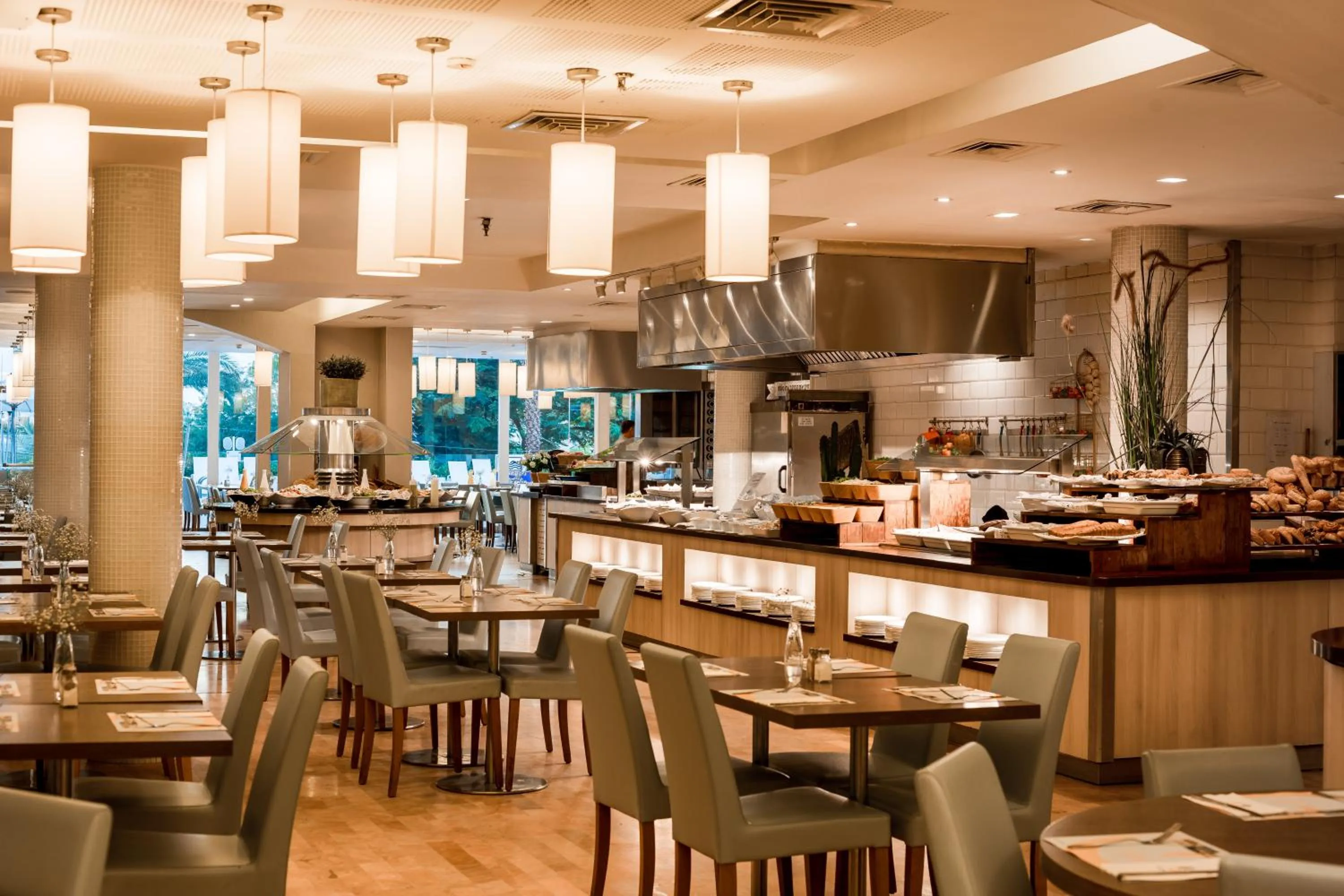 Restaurant/places to eat in Astral Nirvana Suites- Half Board