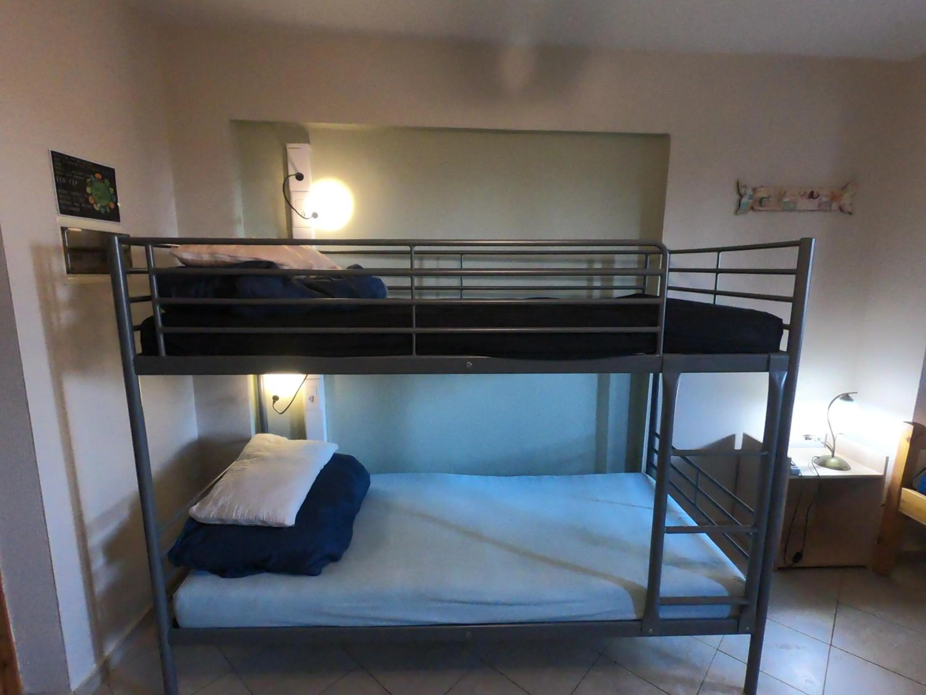 Day, Bed in Studios Arabas