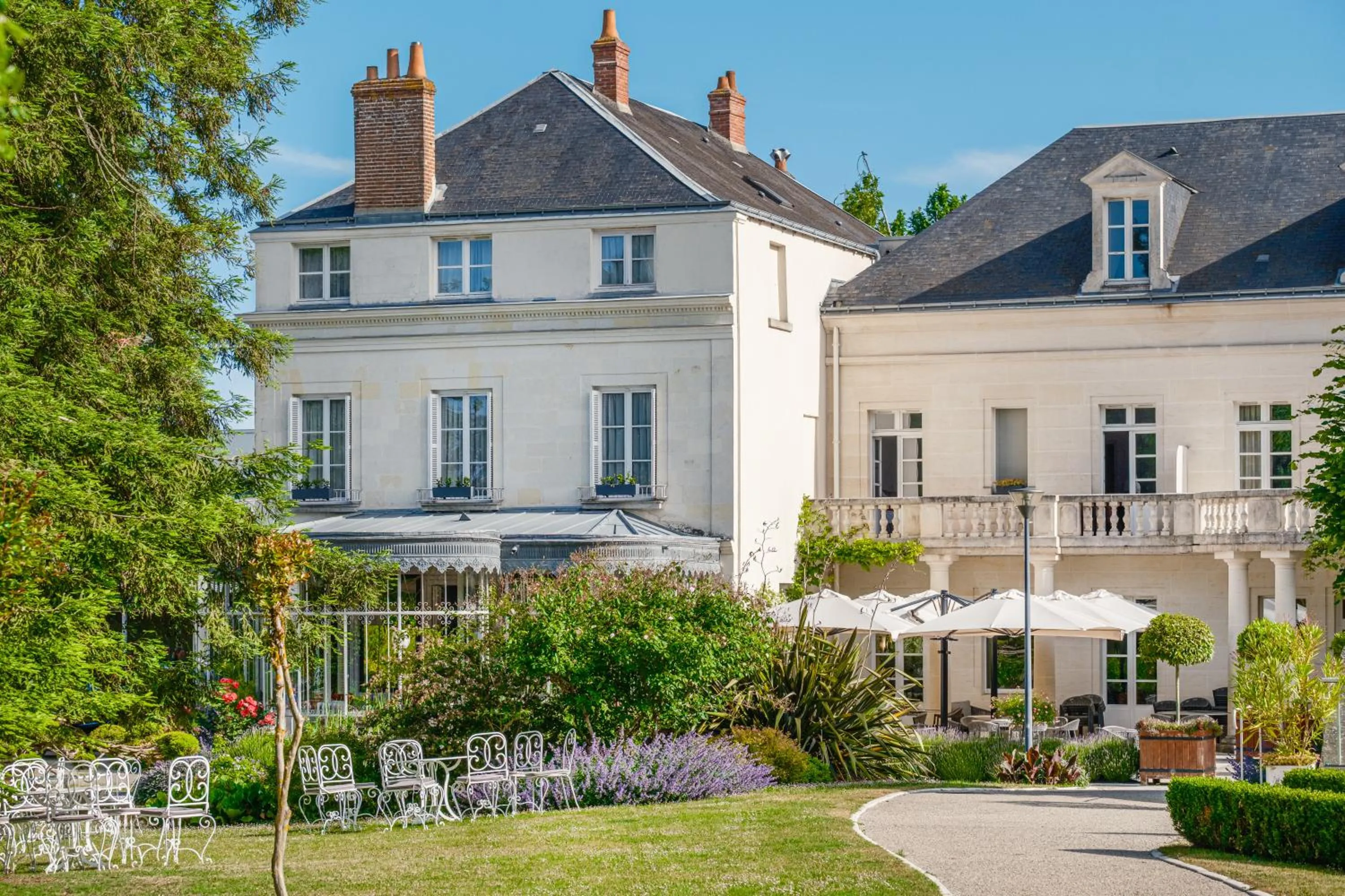 Property building in Château Belmont Tours by The Crest Collection