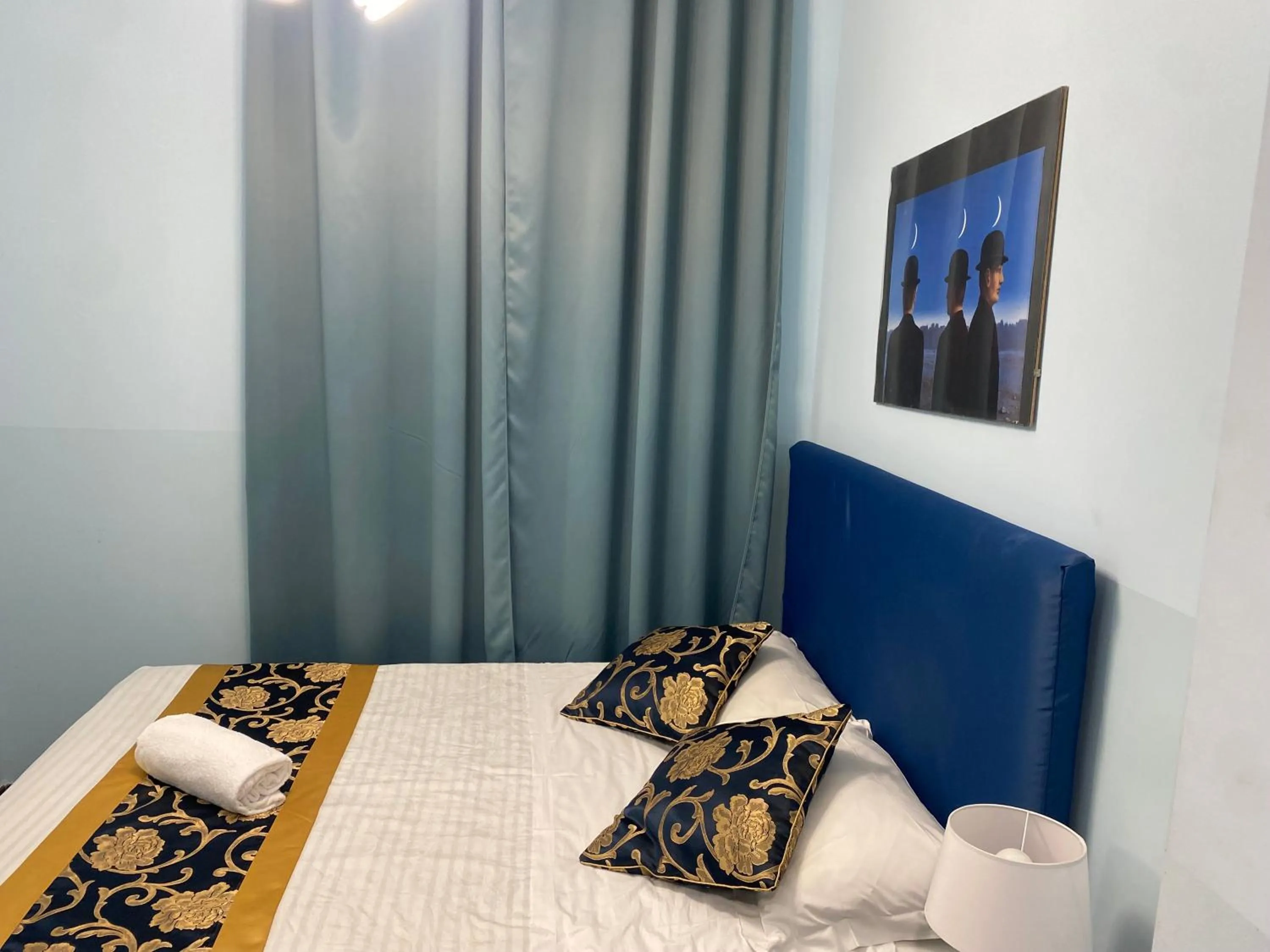 Bedroom, Bed in Hotel Terminal