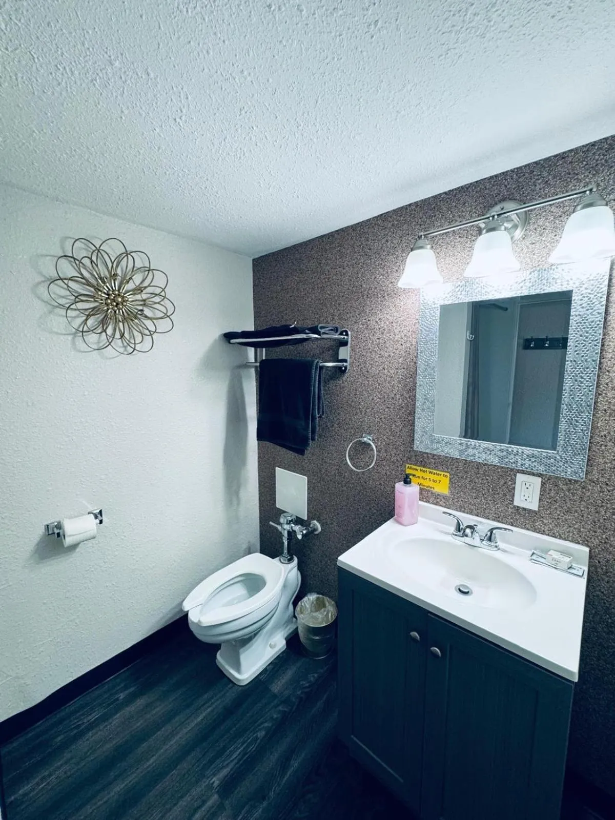 The Village Inn Hotel