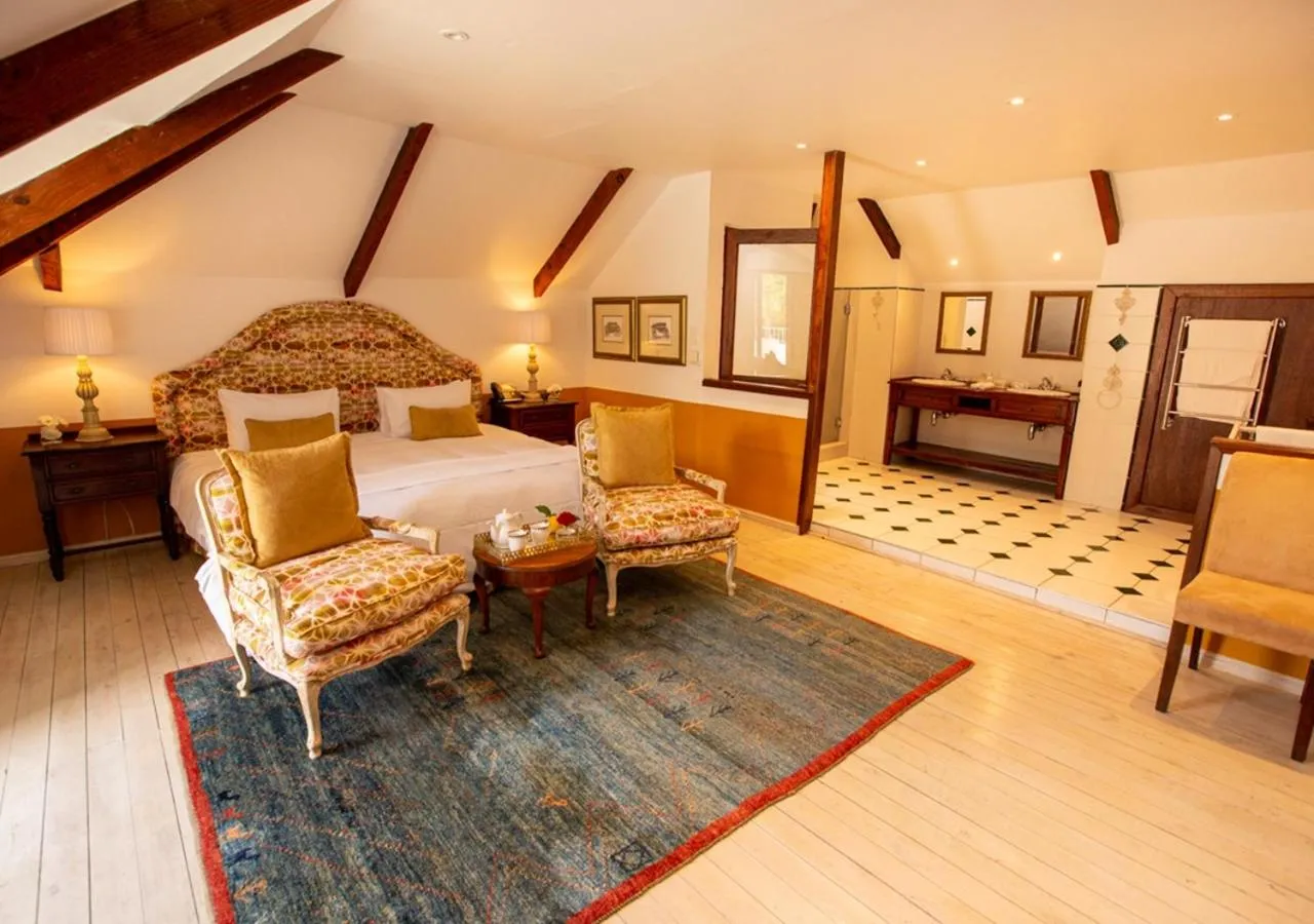 Bed in Hotel du Vin Franschhoek