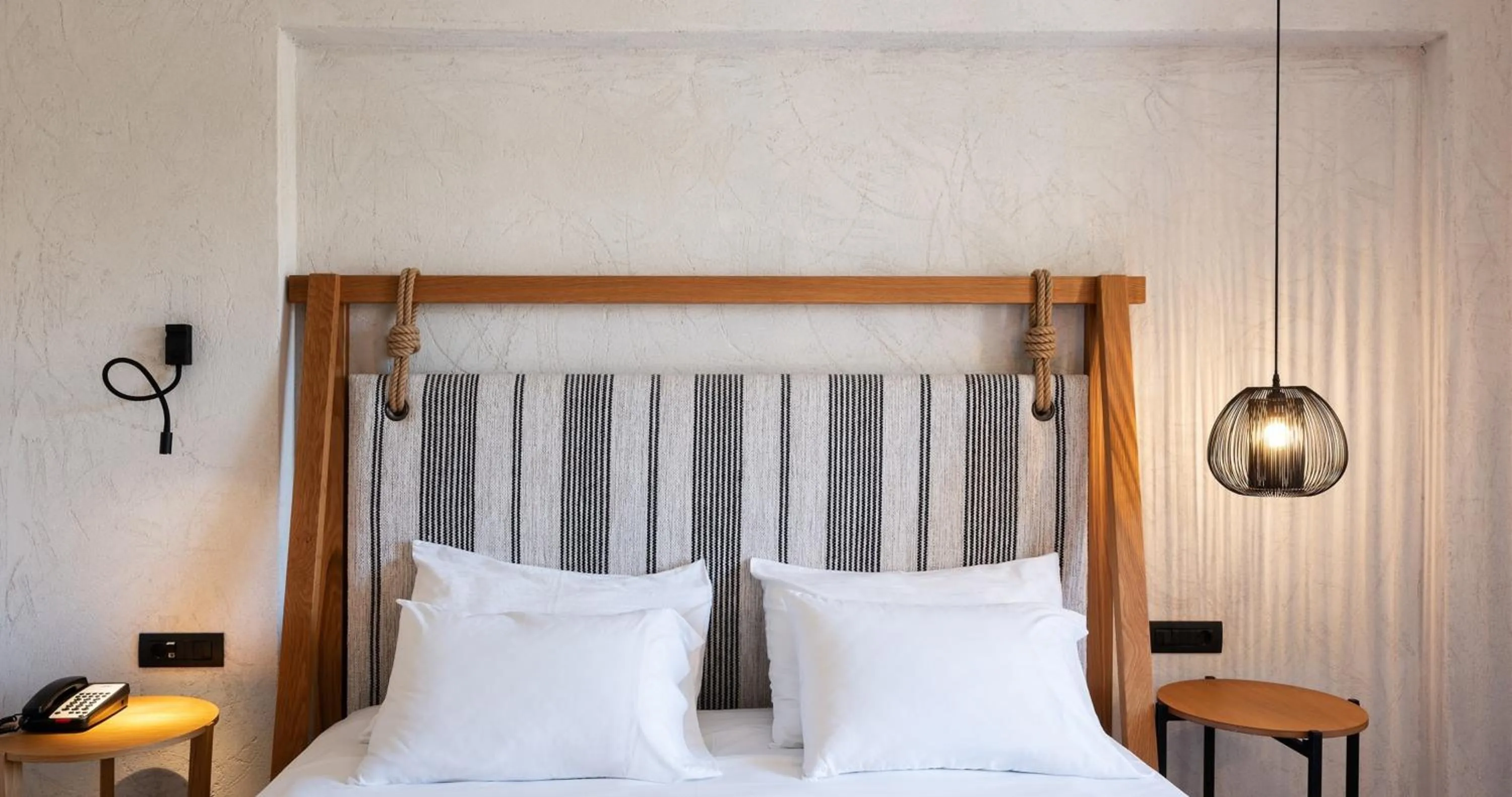 Bed in Pedi Beach Hotel