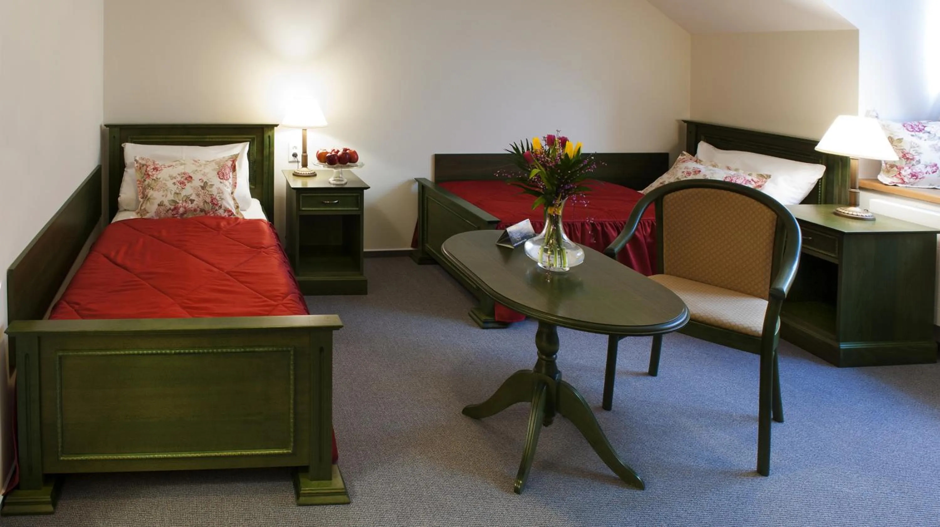 Bedroom, Bed in Hotel Pod Zamkem