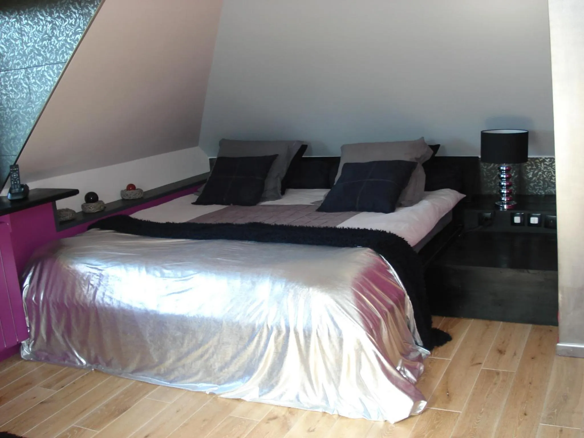 Photo of the whole room, Bed in Demeure d'Hôtes L'Hermitage