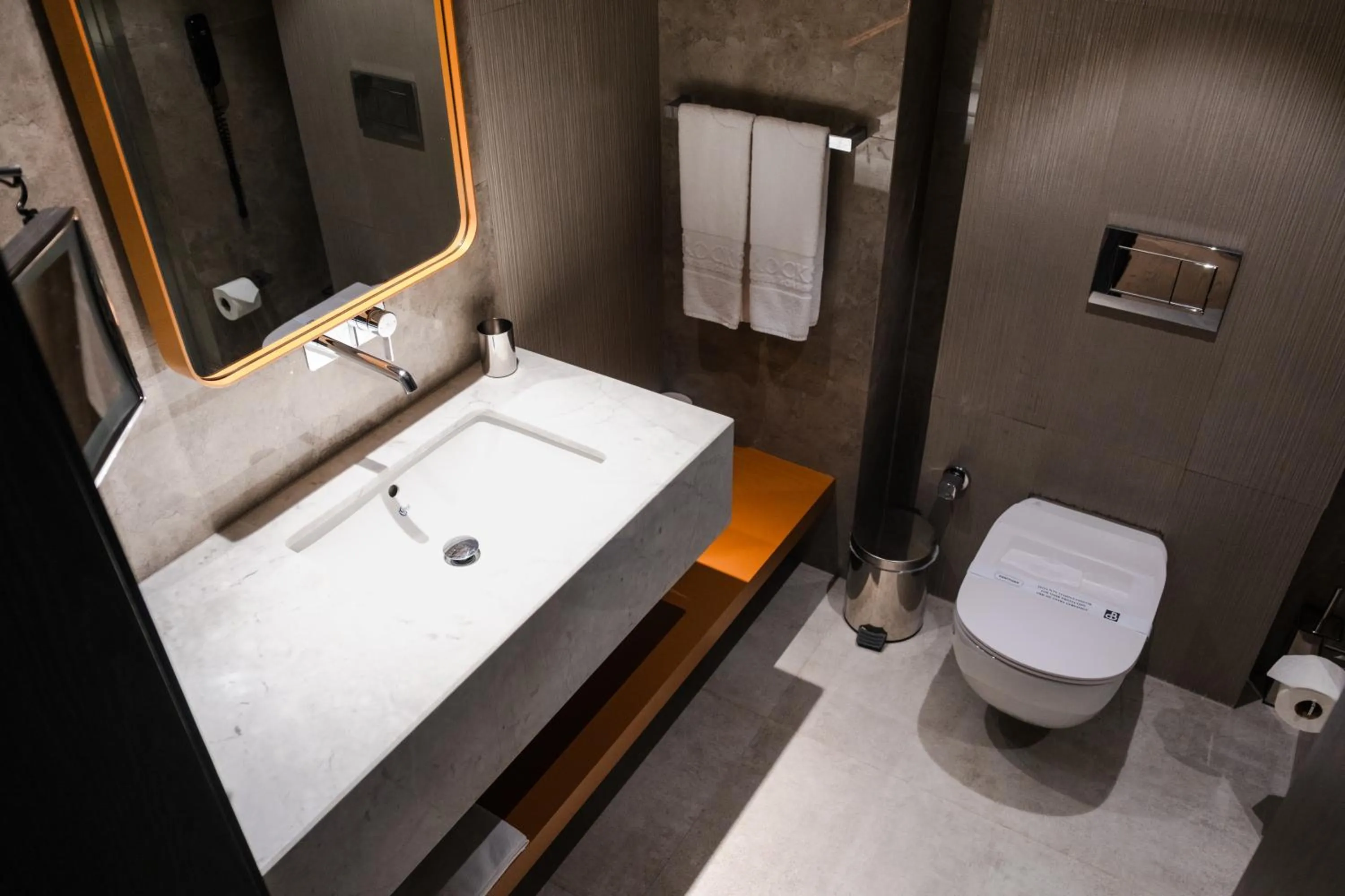 Toilet in Rocks Hotel & Casino