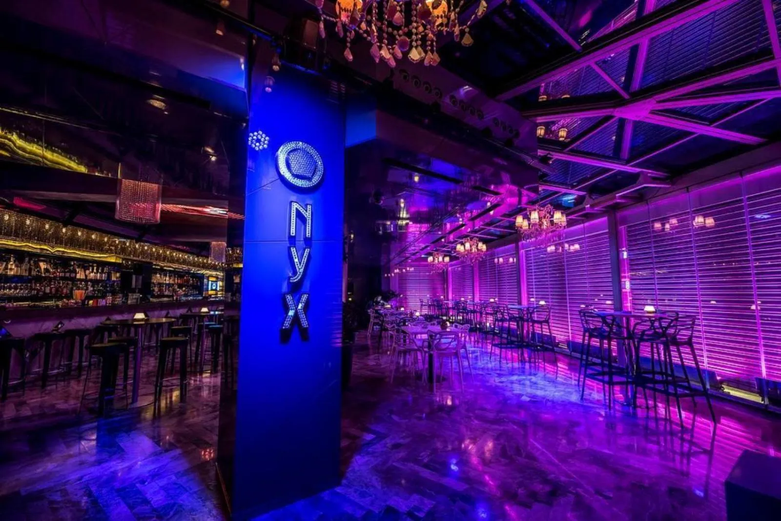 Evening entertainment in Rocks Hotel & Casino